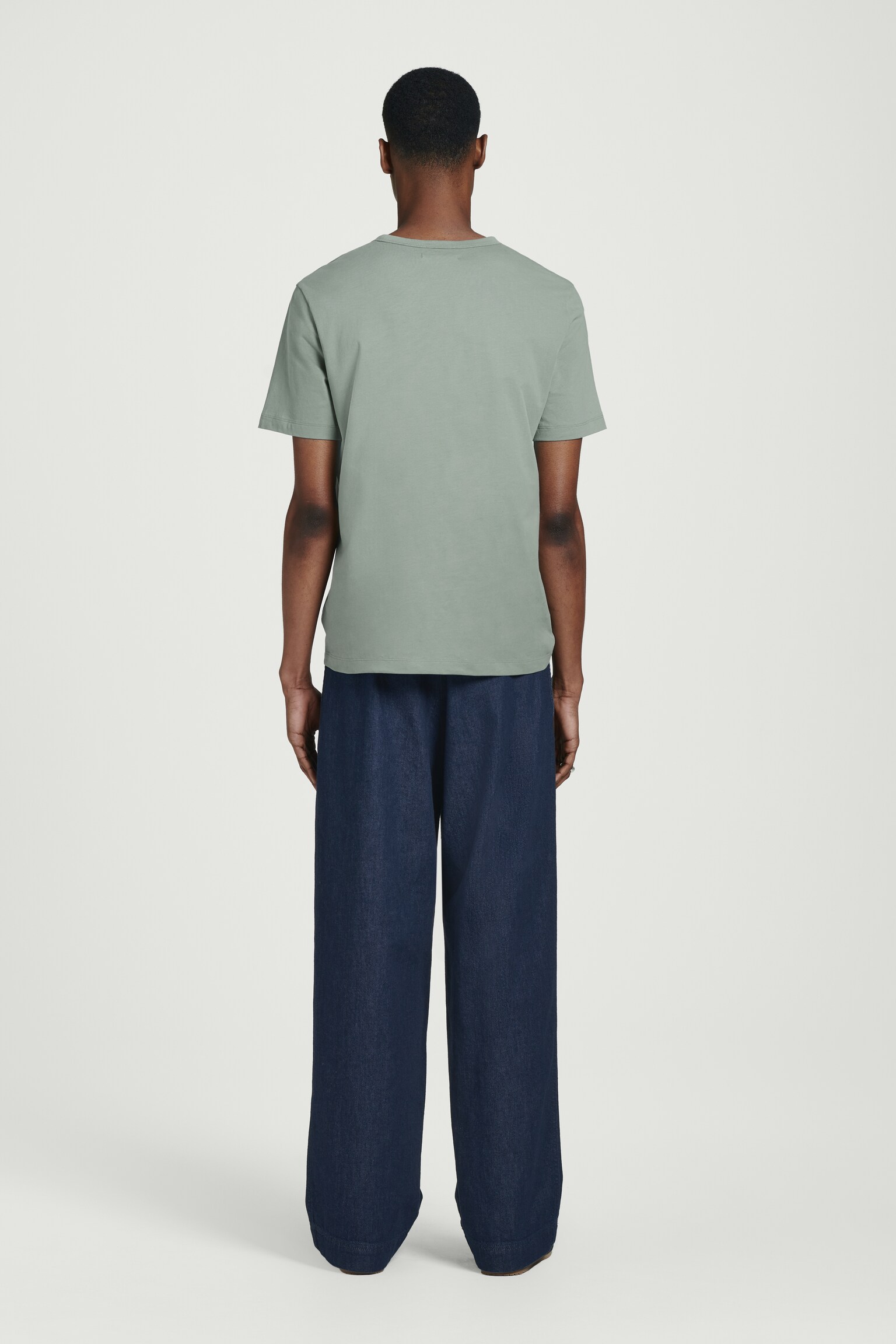 T-SHIRT IN COTONE SPAZZOLATO DAL TAGLIO REGOLARE - VERDE POLVERE/BLU NAVY/NERO/AZZURRO/Bianco/KAKI/BEIGE - 3