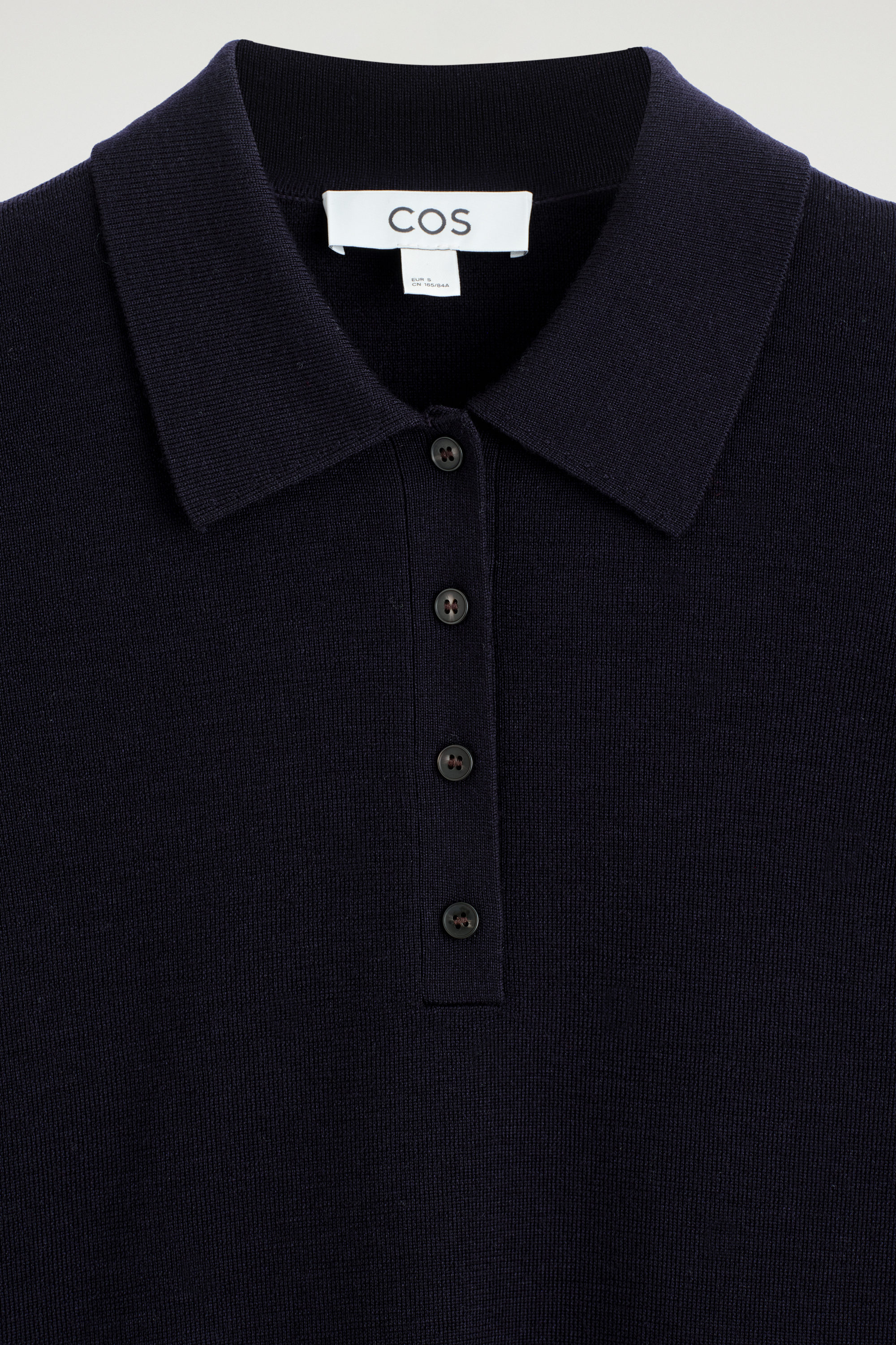 CROPPED-SLEEVE MERINO WOOL POLO SHIRT - NAVY | COS US