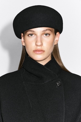 SCULPTED WOOL BERET — BLACK 1