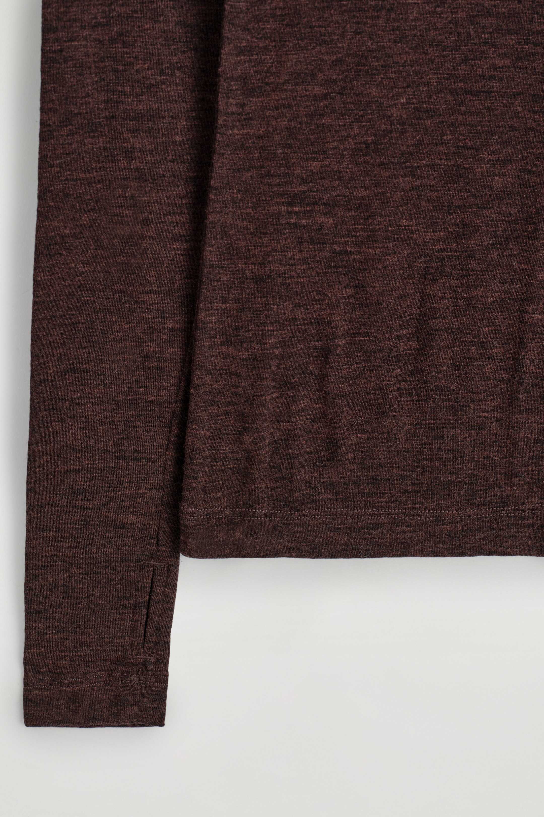 Größeres Bild ansehen: SCHMAL GESCHNITTENES OBERTEIL AUS MERINOWOLLE - DUNKELBRAUN MELIERT - Ladies | H&M DE 6