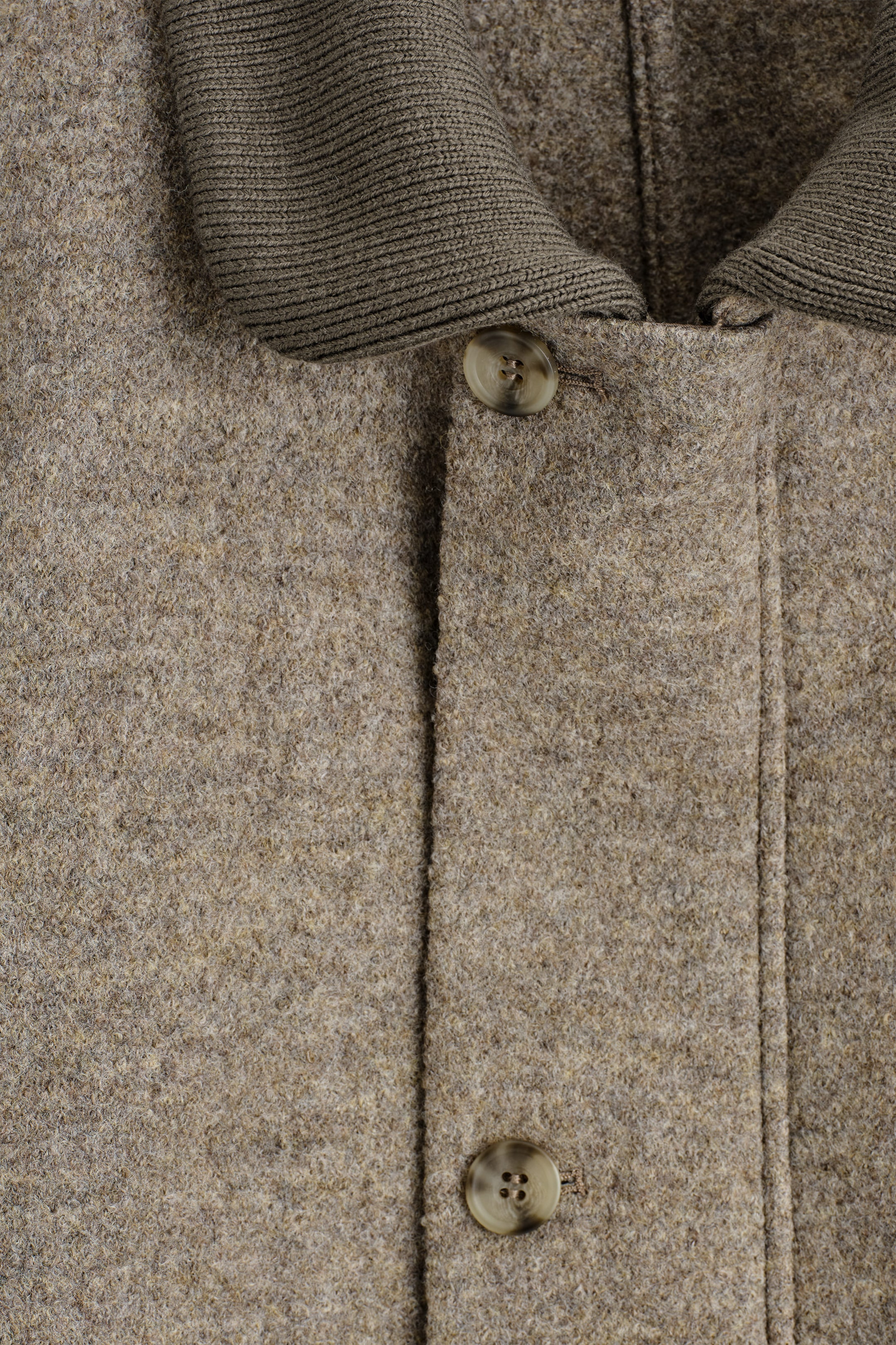 StillMedia/DescriptiveDetail