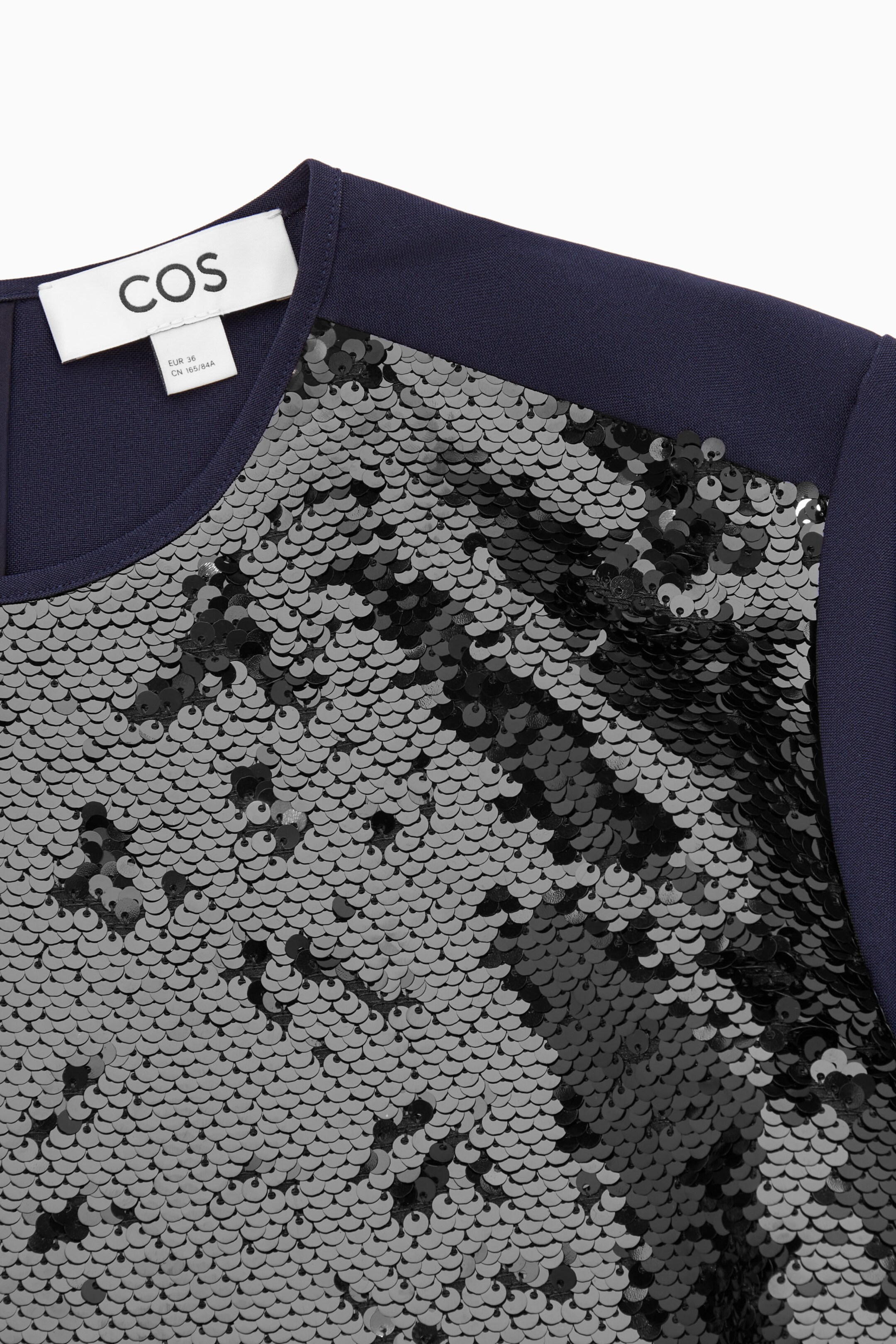 StillMedia/DescriptiveDetail