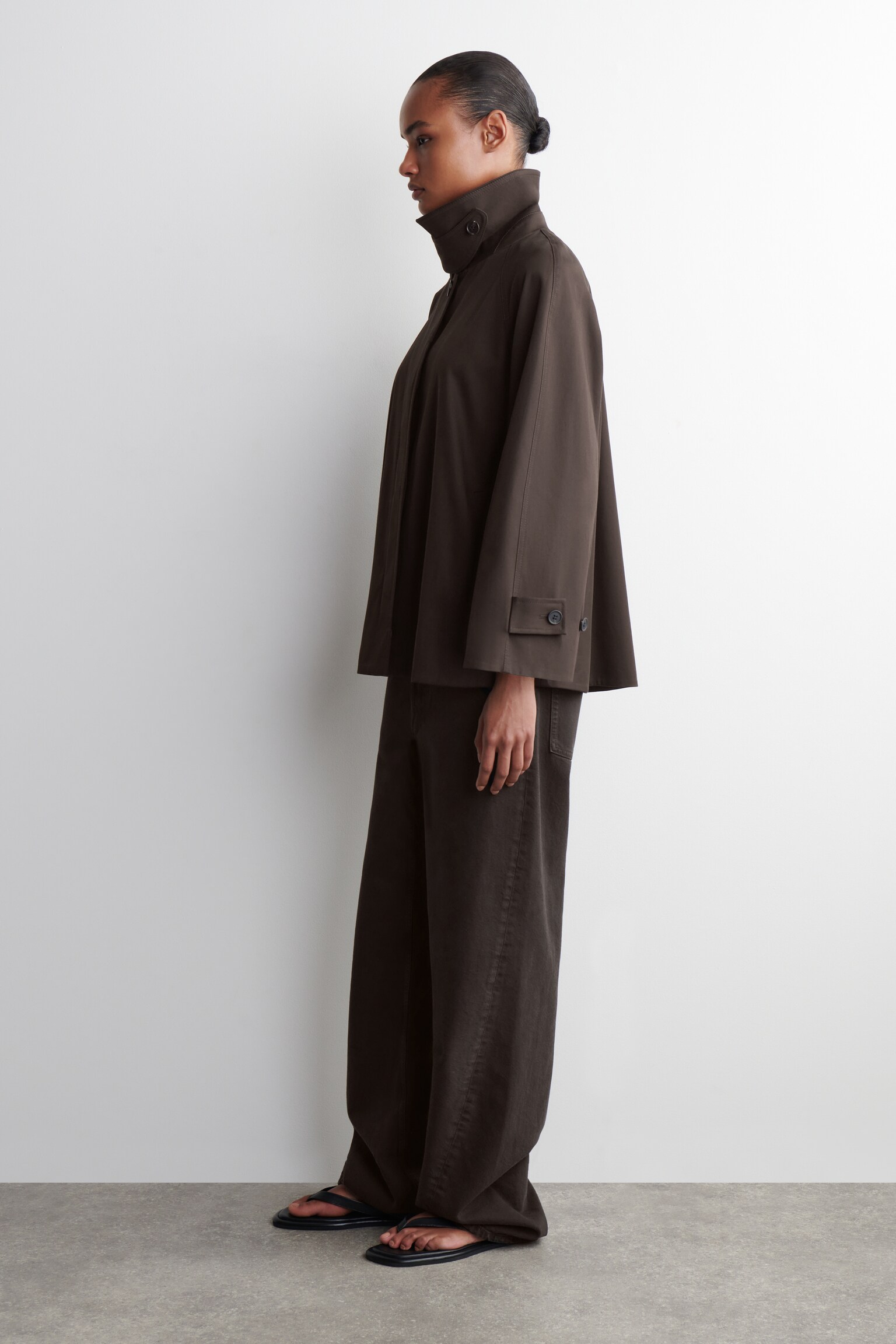 TRENCH CON TAGLIO A TRAPEZIO - MARRONE/BEIGE - 4