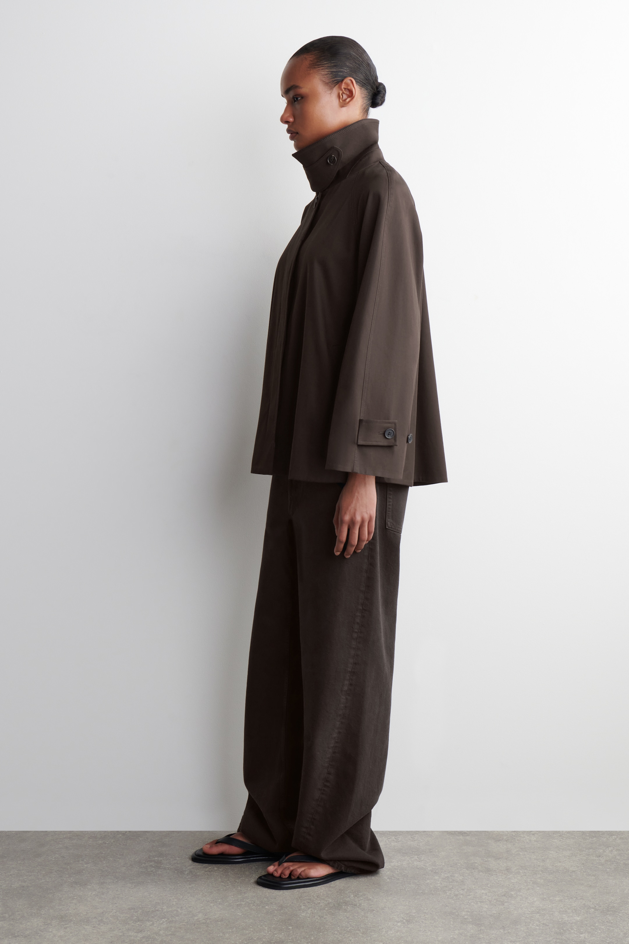 Grösseres Bild ansehen: TRENCHCOAT IN A-LINIE - BRAUN - DAMEN | H&M CH 3