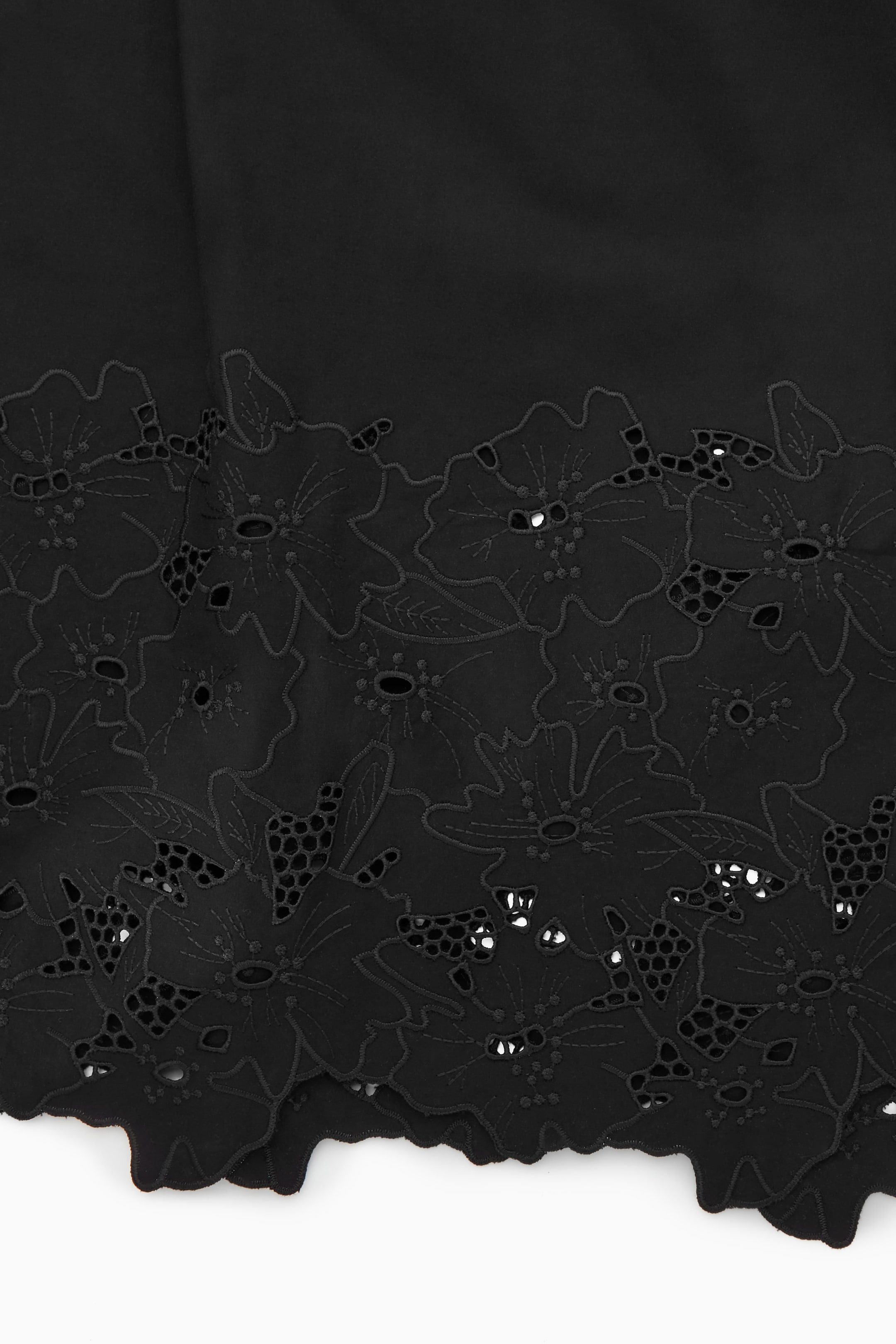 StillMedia/DescriptiveDetail