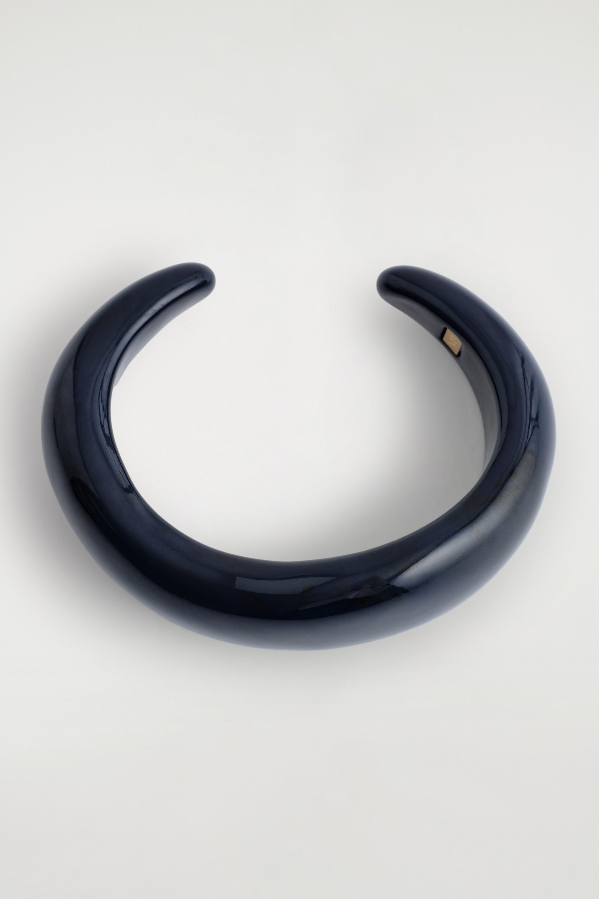 ▫️訳あり価格▫️美品Volume curve bangle OX JEWELRY Silver Curve Bangle | MB -there is a