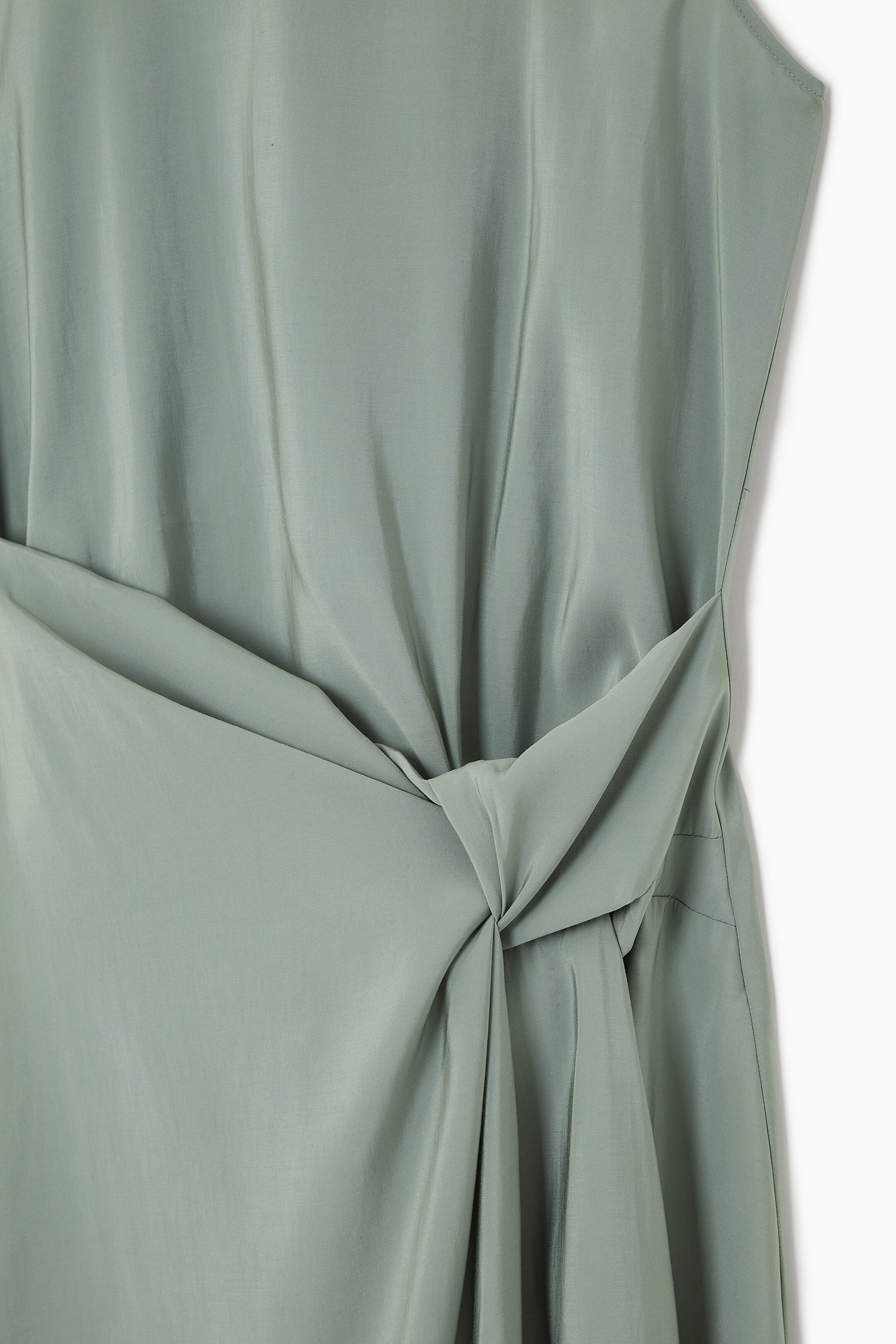 StillMedia/DescriptiveDetail