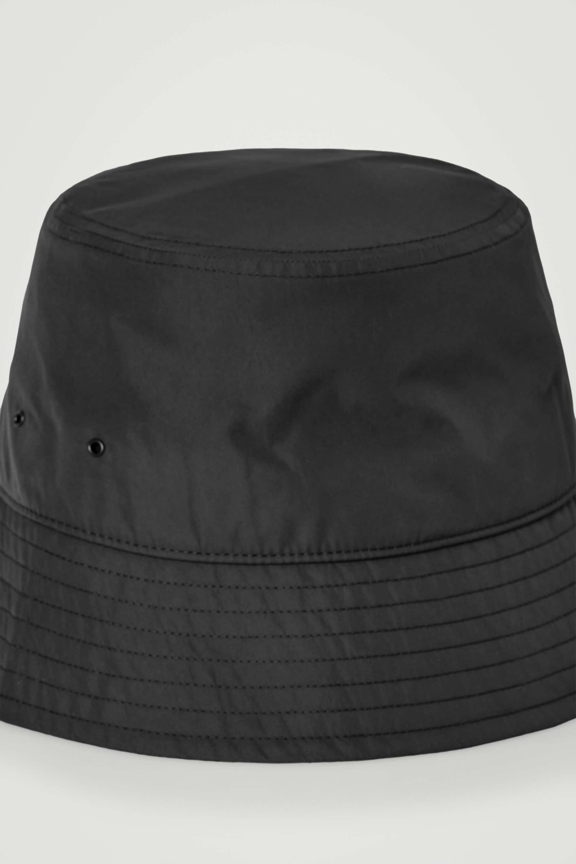BUCKET HAT - BLACK | COS