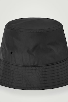 BUCKET HAT — BLACK 1