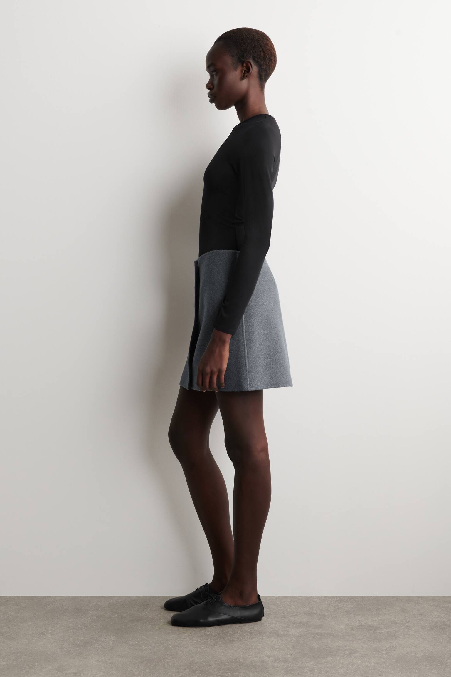 MINIROCK AUS DOUBLEFACE-WOLLE MIT KNÖPFEN - GRAU - 4