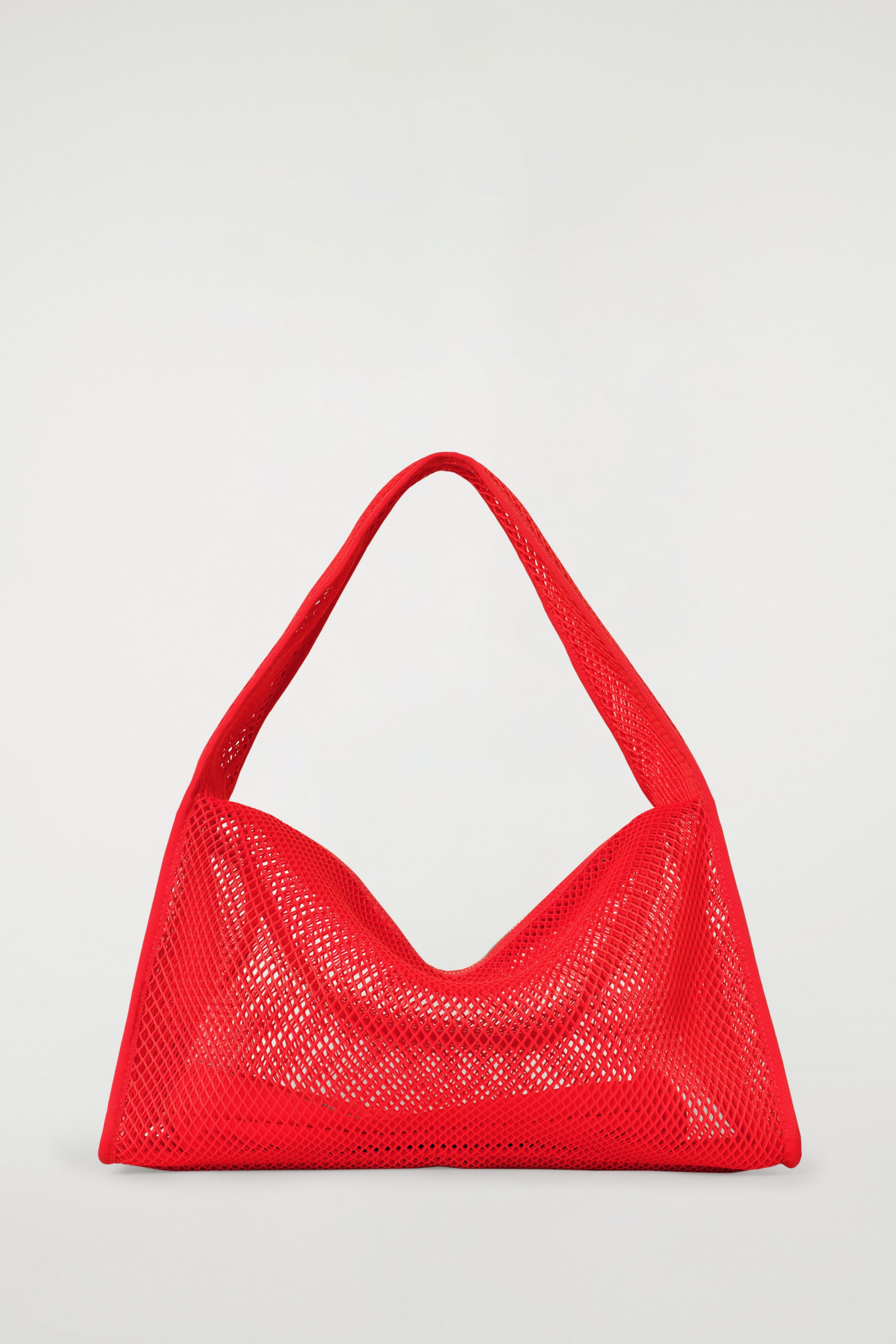 SLOUCHY MINI TOTE BAG - MESH - RED | COS