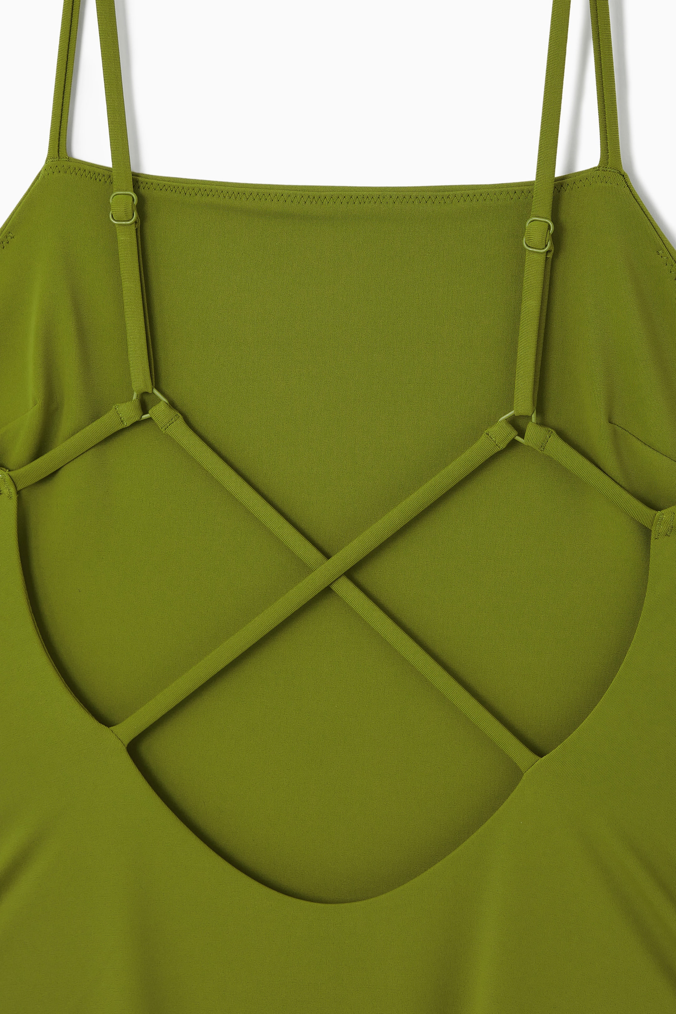 StillMedia/DescriptiveDetail