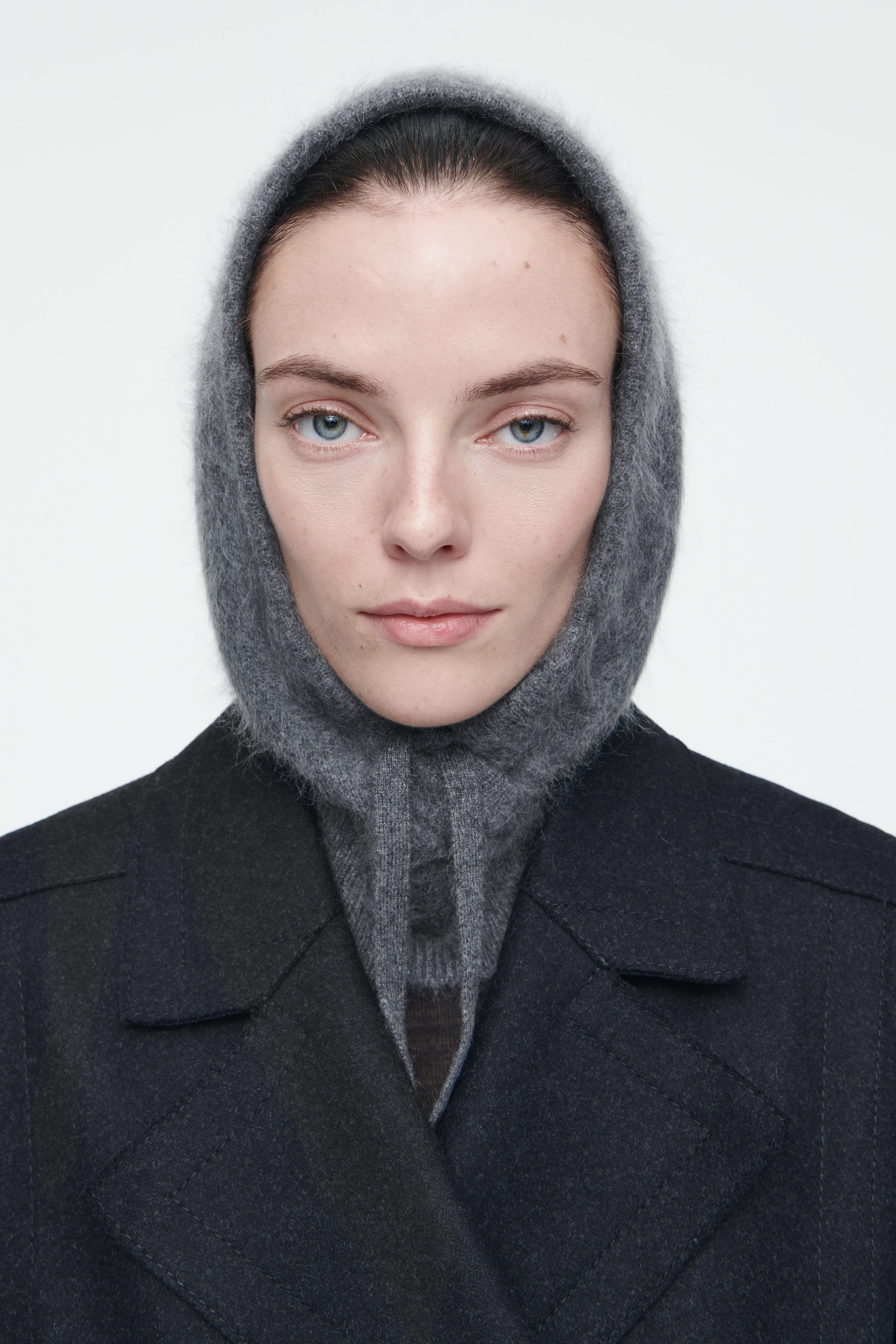 TEXTURED PURE CASHMERE BALACLAVA