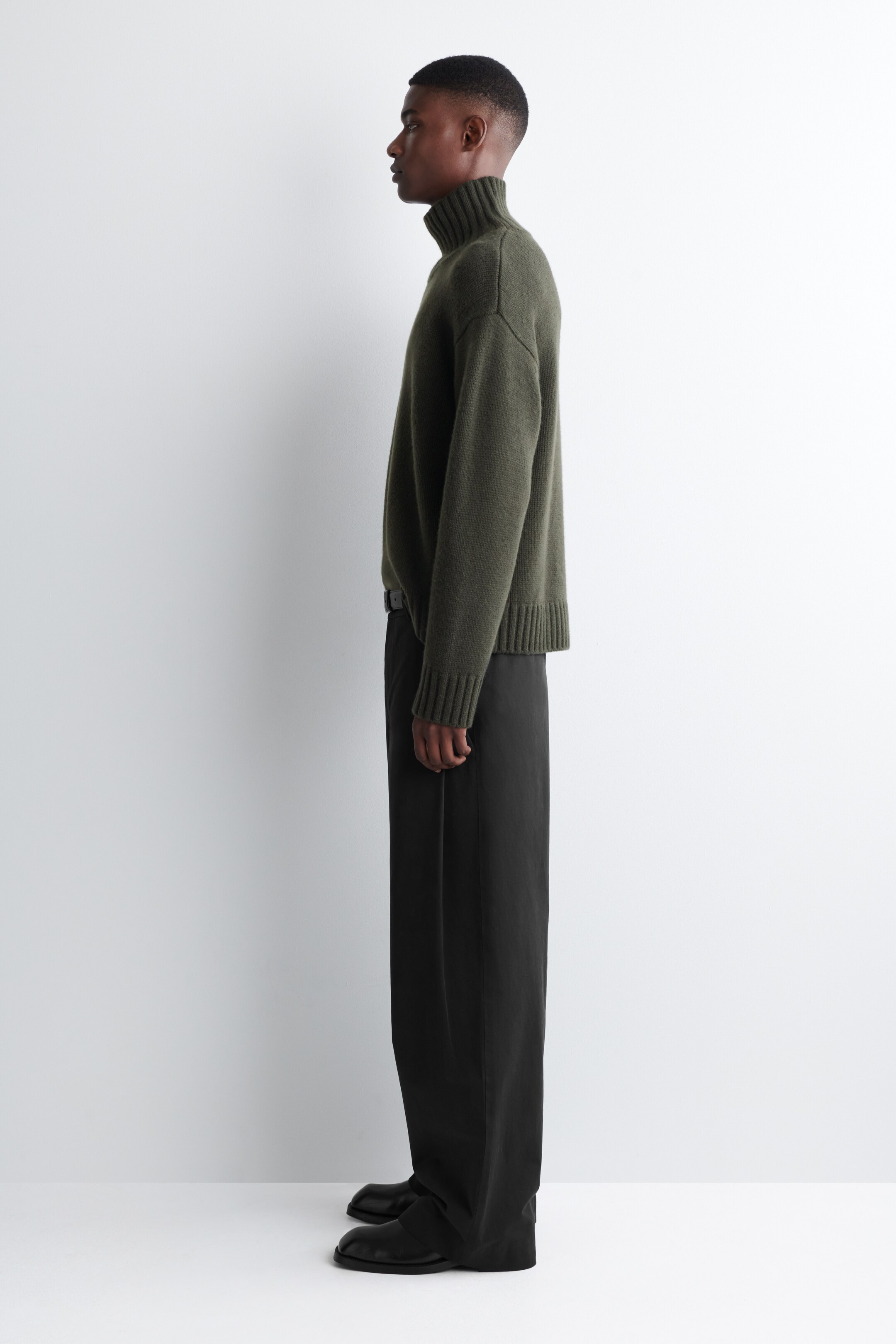 Agrandir l'image: PANTALON À PLIS LARGE EN COTON - NOIR - HOMME | H&M FR 3