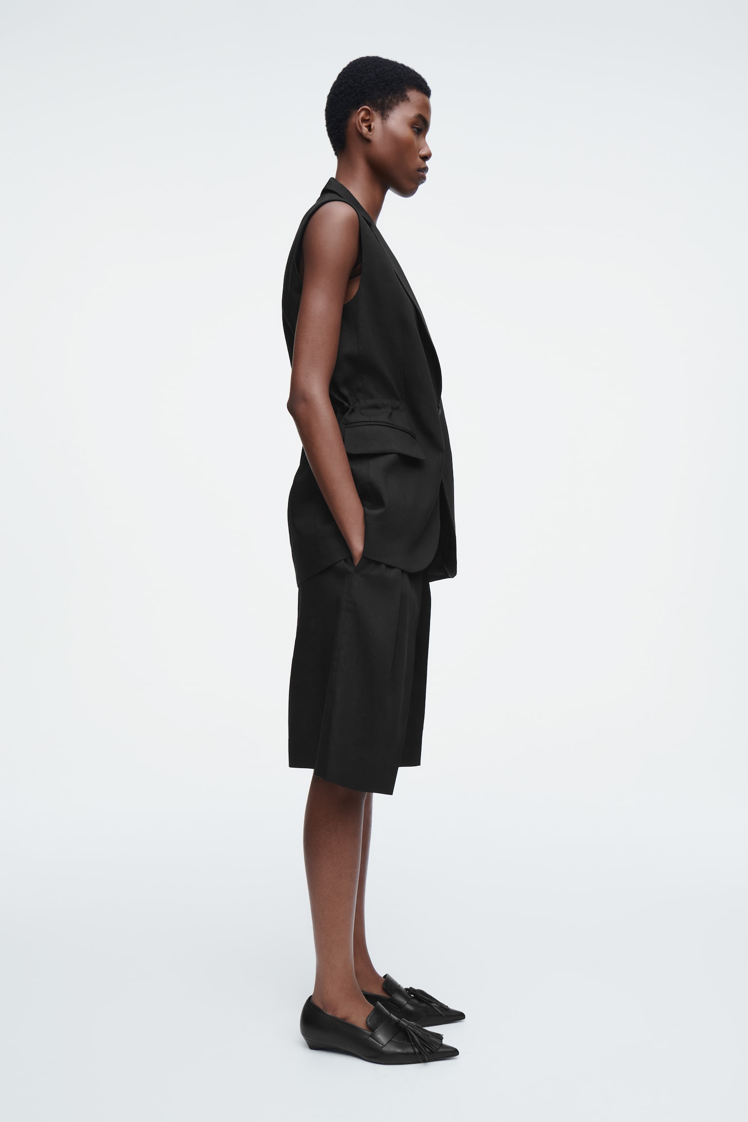 CHALECO DE LINO SLIM FIT - NEGRO/ALBARICOQUE - 7