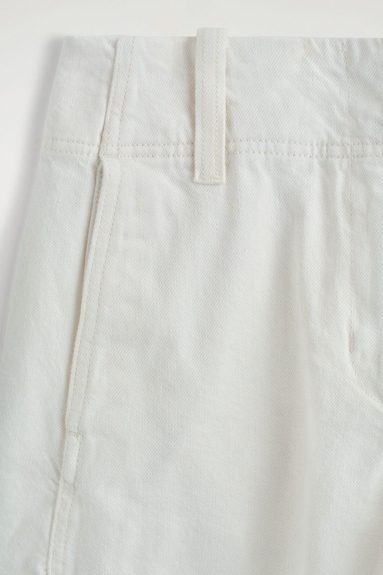 DENIM BARREL-LEG PANTS — WHITE