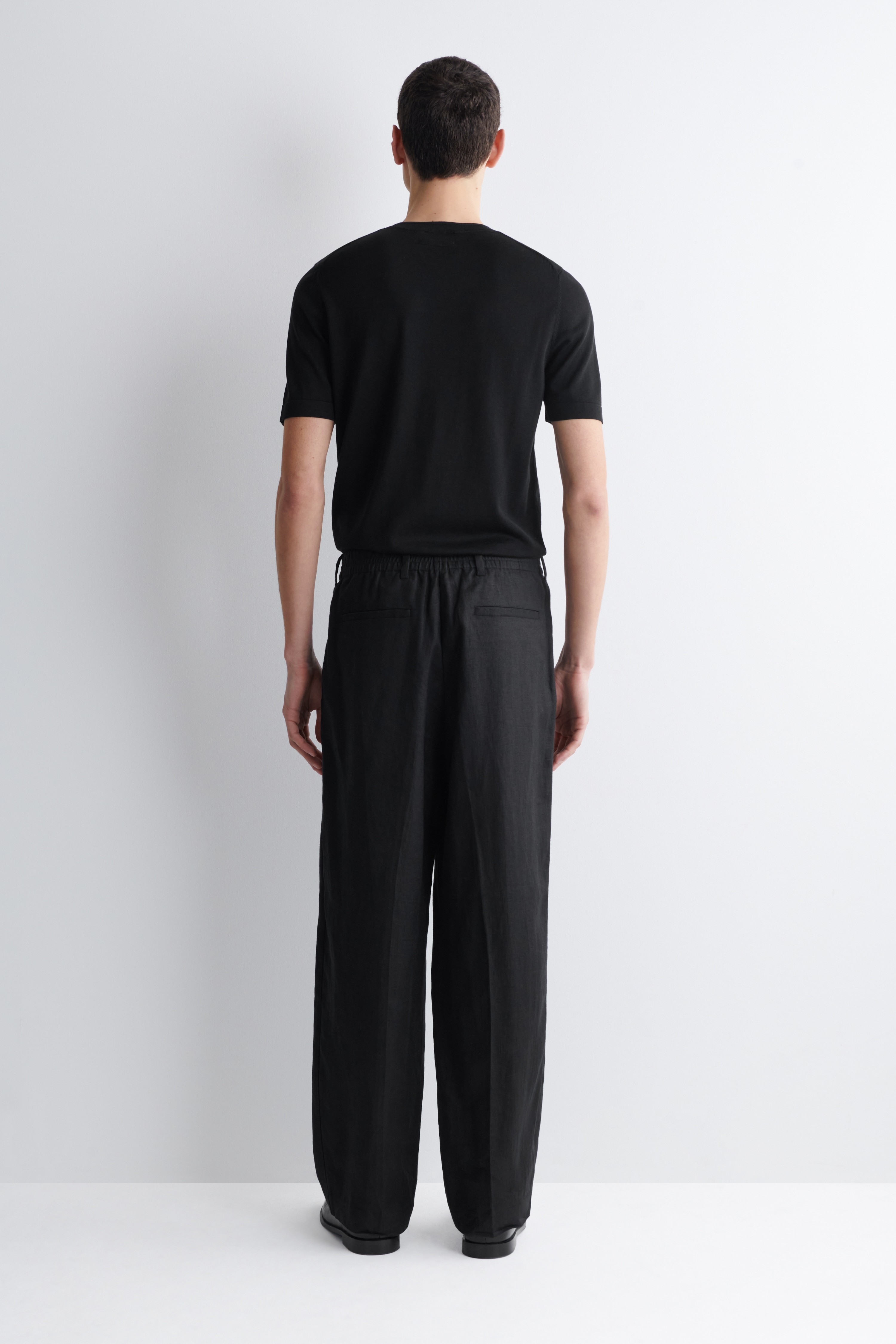 LINEN RELAXED-FIT STRAIGHT-LEG TROUSERS