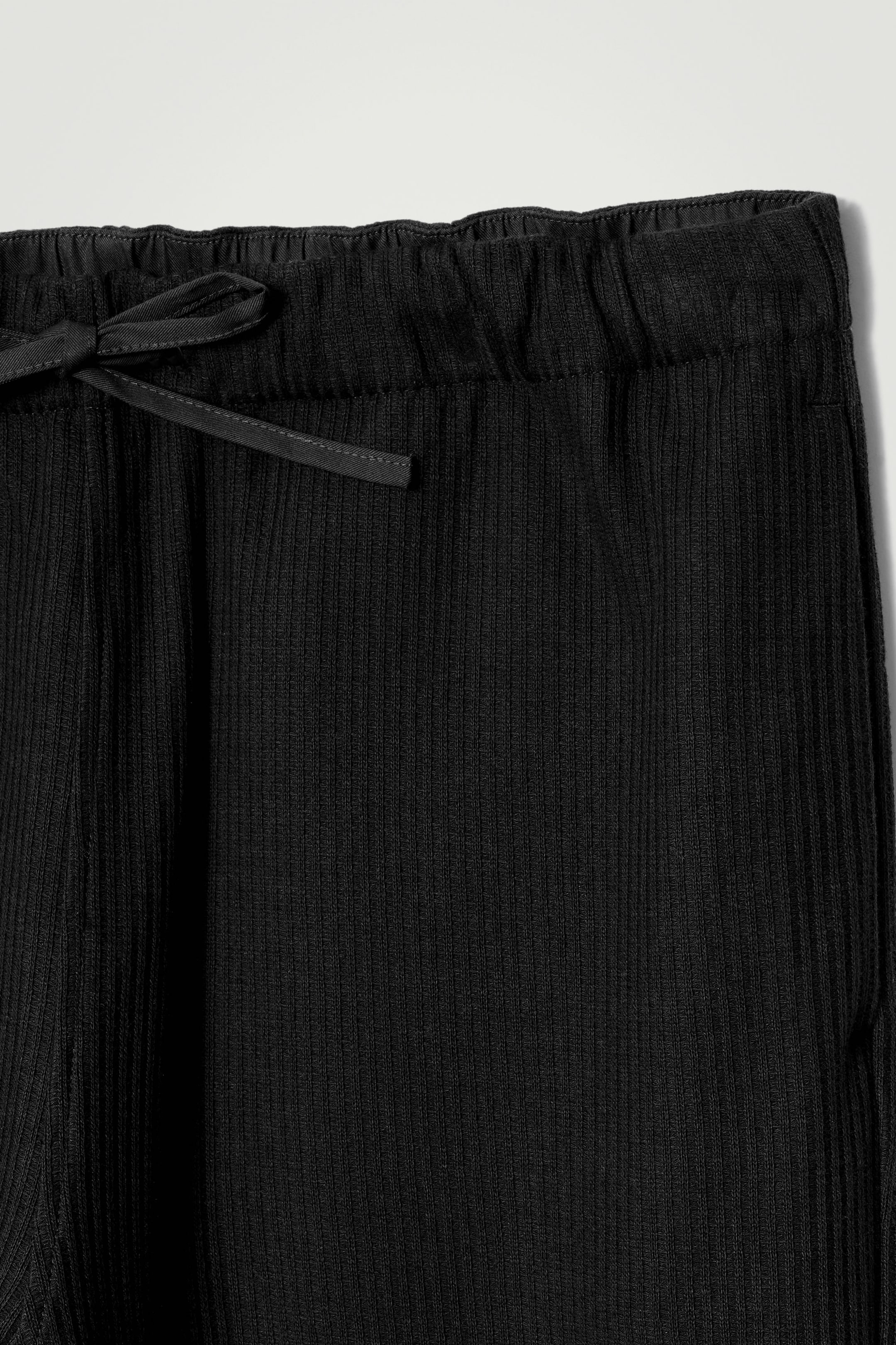 StillMedia/DescriptiveDetail