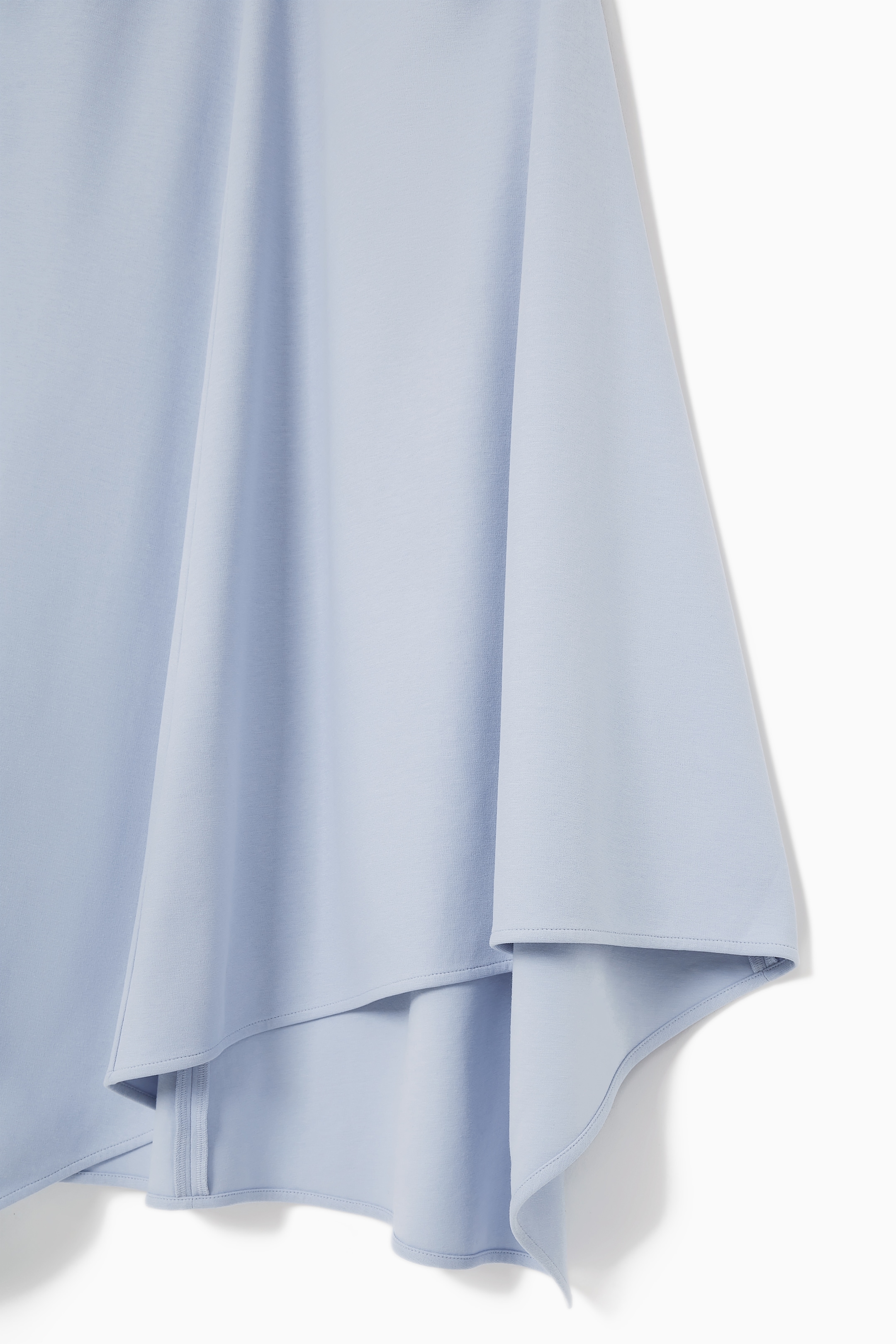 Grösseres Bild ansehen: ASYMMETRISCHES MIDIKLEID MIT RAFFUNGEN - HELLBLAU - DAMEN | H&M CH 2
