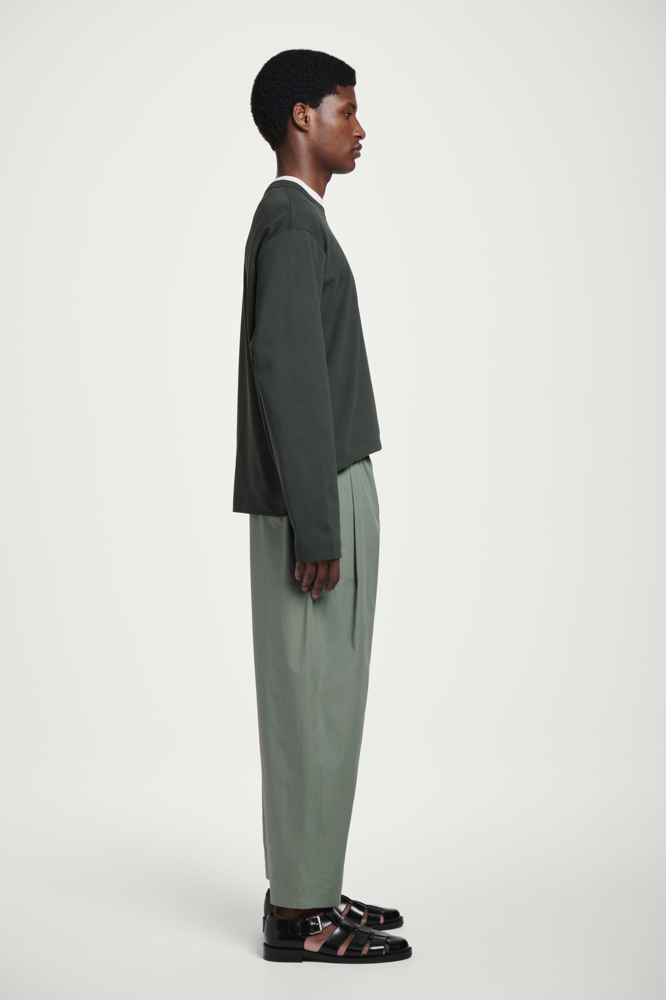 Grotere afbeelding bekijken: BROEK MET WIDE-LEG EN ELASTISCHE TAILLE, CROPPED - GROEN - HEREN | H&M BE 2