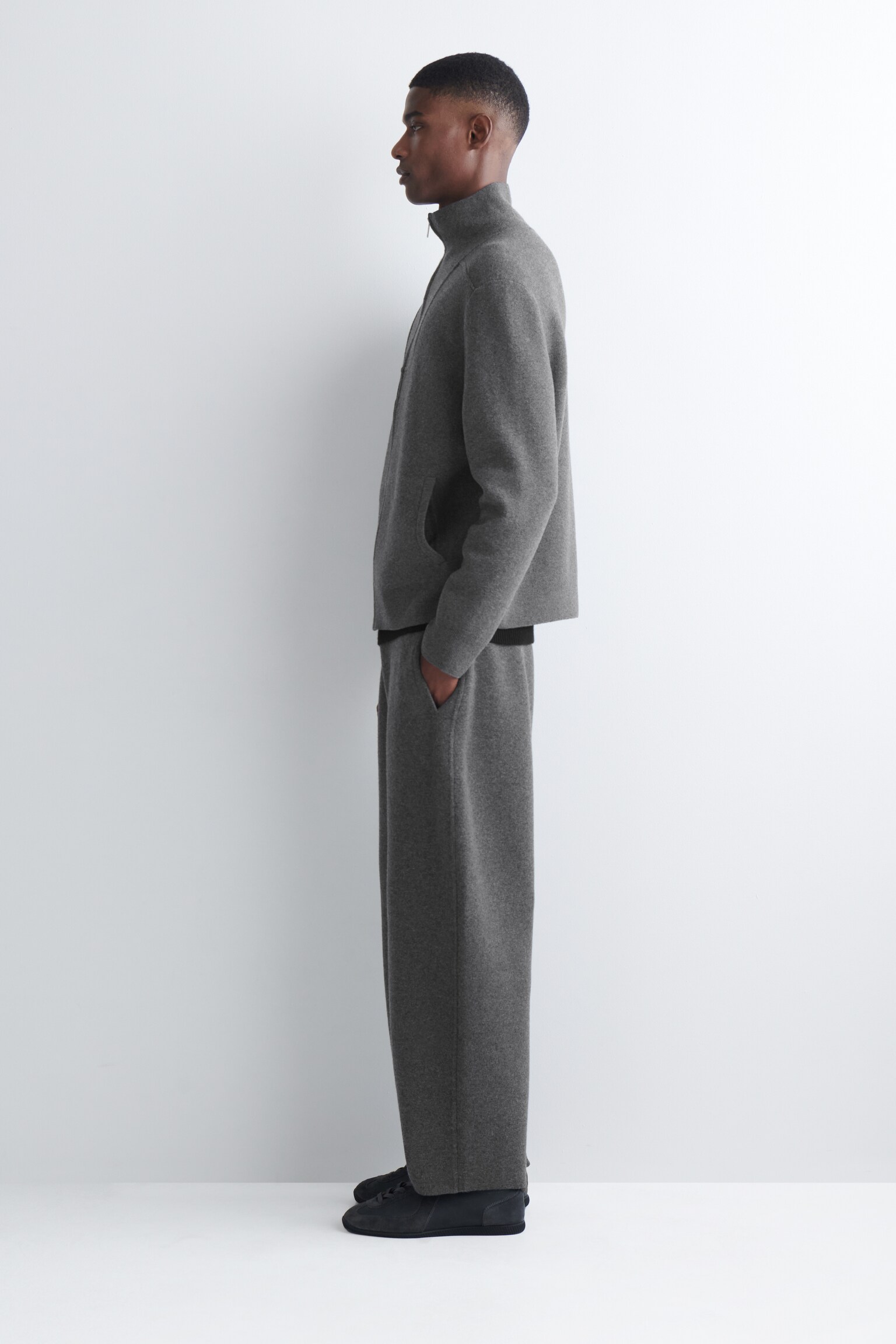 MERINO WOOL BARREL-LEG JOGGERS - GREY - 3