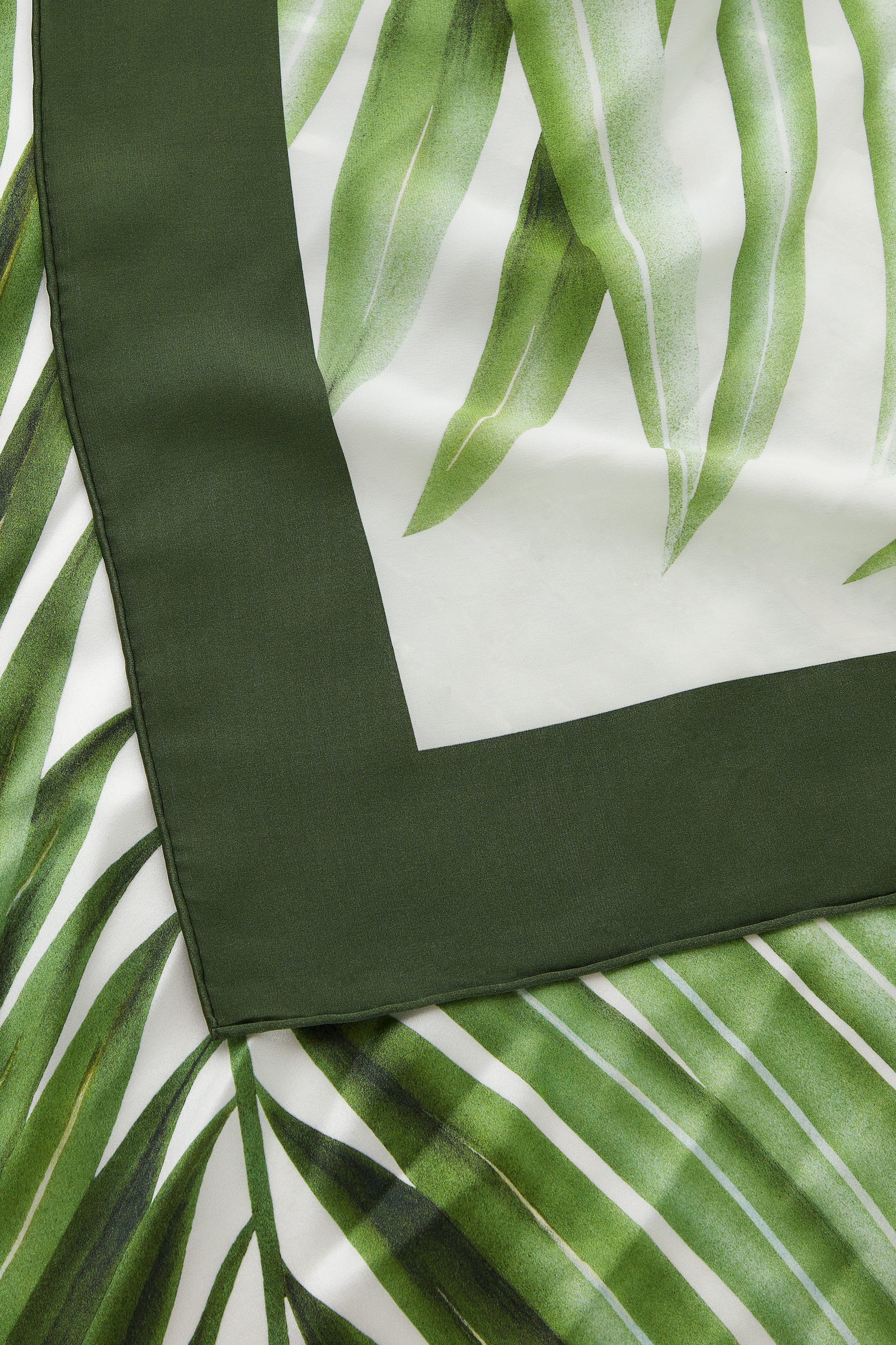 LEAF-PRINT SILK SCARF