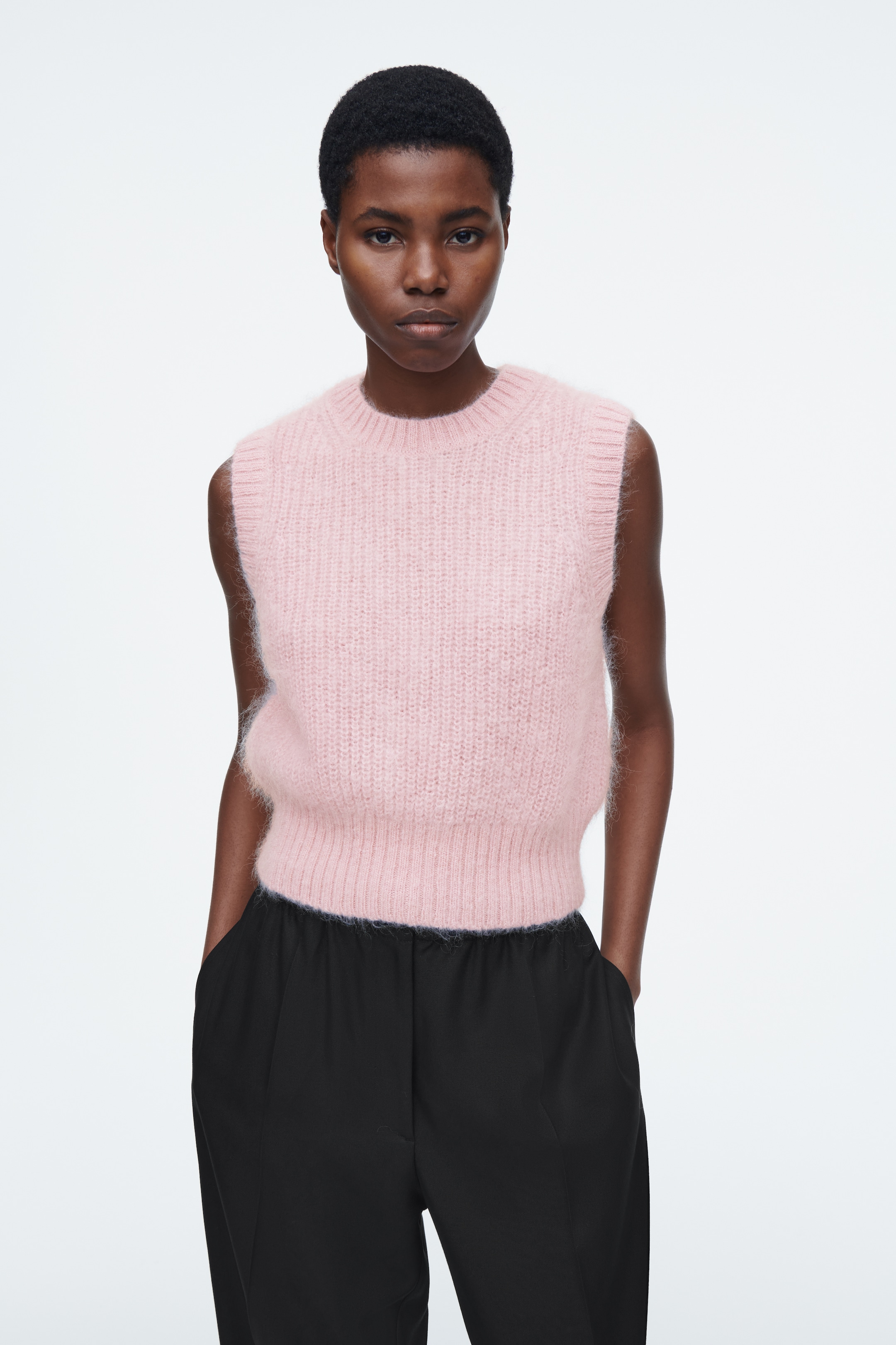 Visualizza immagine più grande: GILET LAVORATO A MAGLIA IN MOHAIR - ROSA CHIARO - DONNA | H&M IT 1