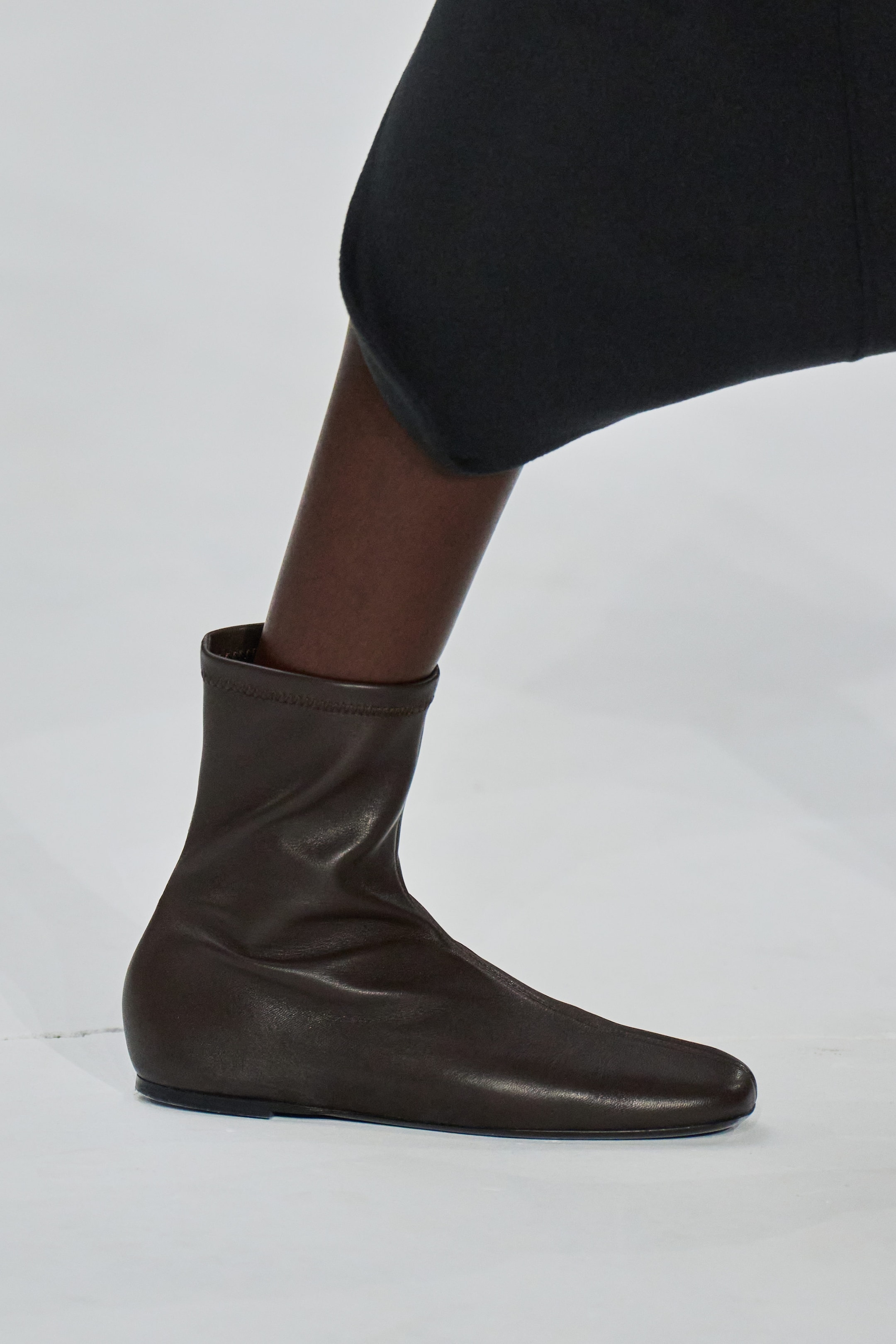 BOTTINES CHAUSSETTES EN CUIR