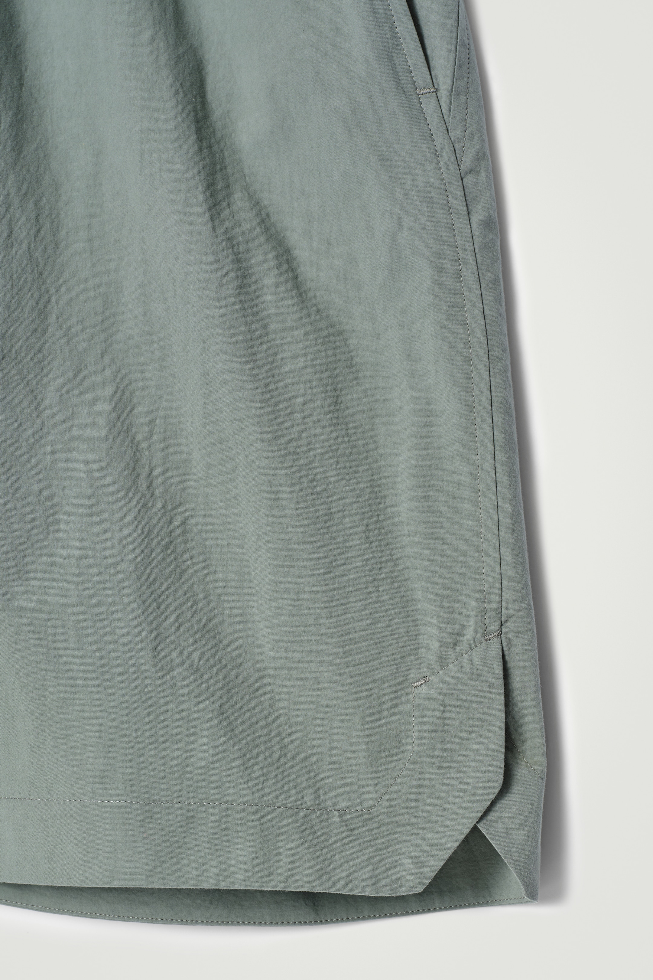 View larger image: PIMA COTTON ELASTICATED SHORTS - GREEN - Men | H&M GB 7