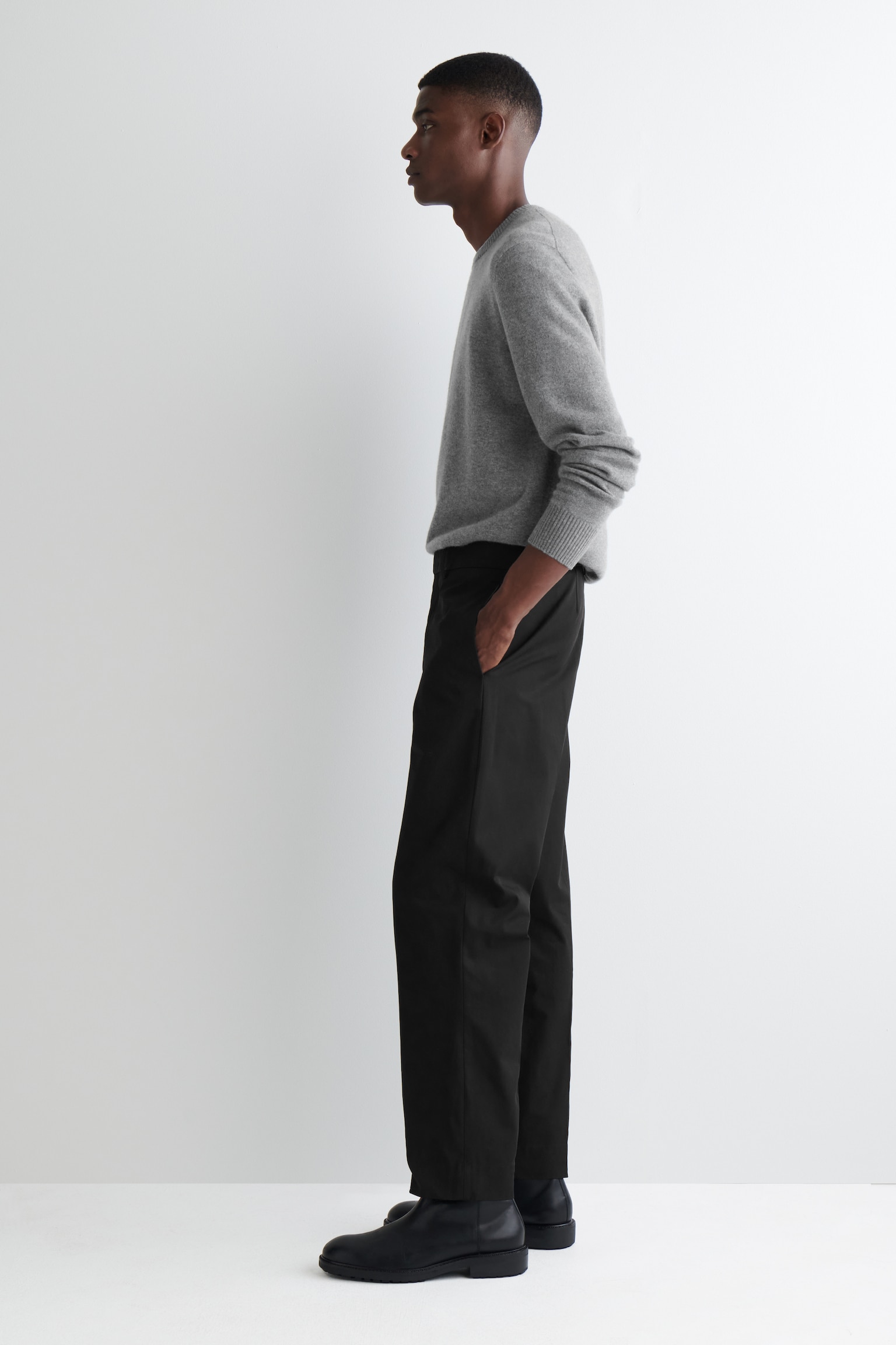 COTTON STRAIGHT-LEG CHINOS - BLACK/BEIGE - 5