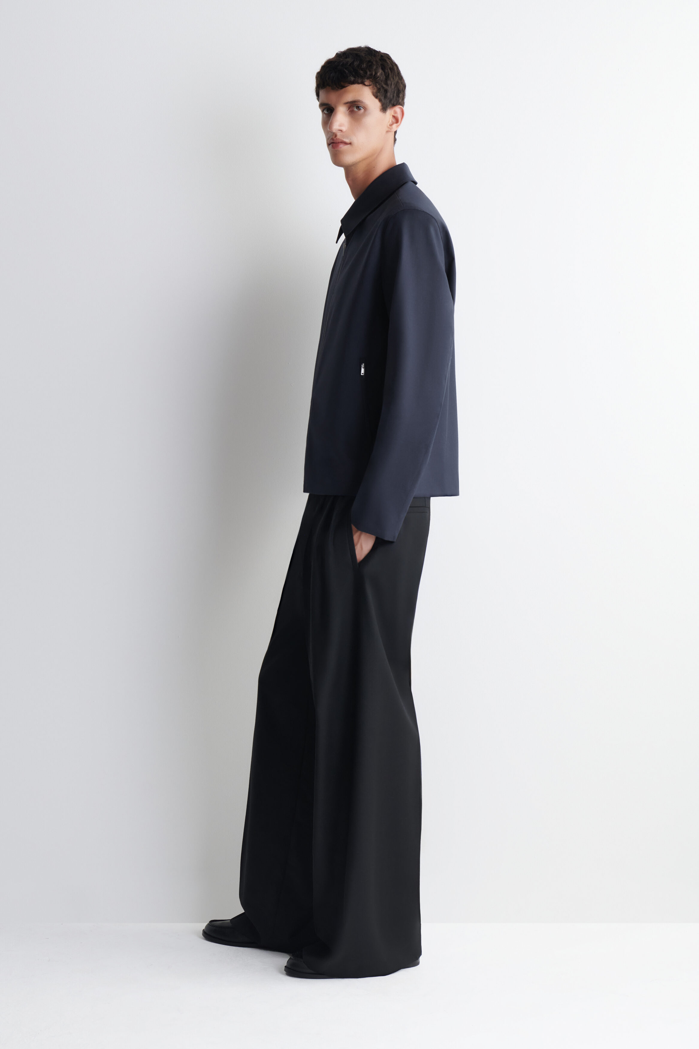 TAILORED WOOL ZIP-UP JACKET - thumbnail 3
