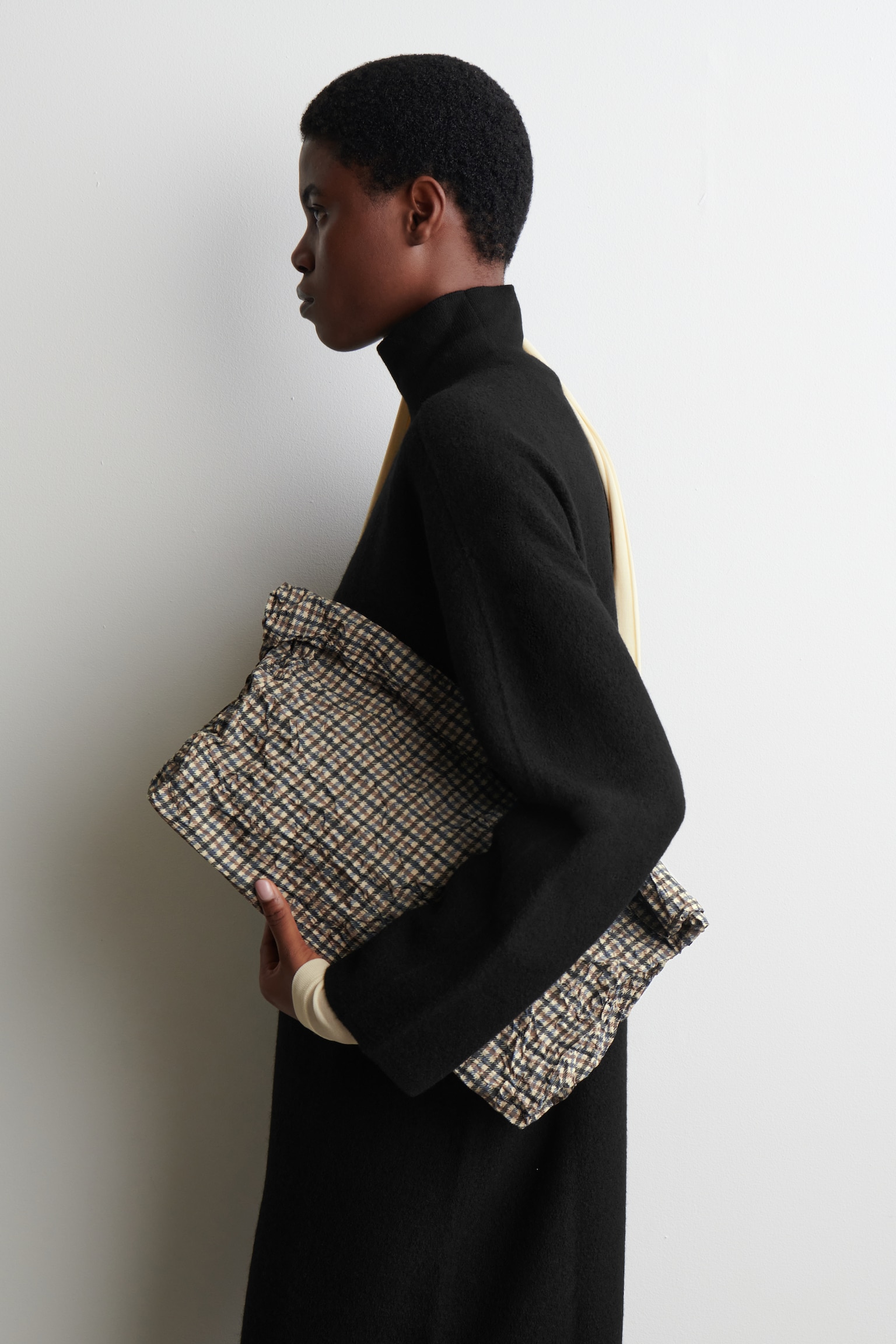 FOLDED OVERSIZED CLUTCH BAG - ΜΠΕΖ / ΚΑΡΩ/BURGUNDY / CHECKED