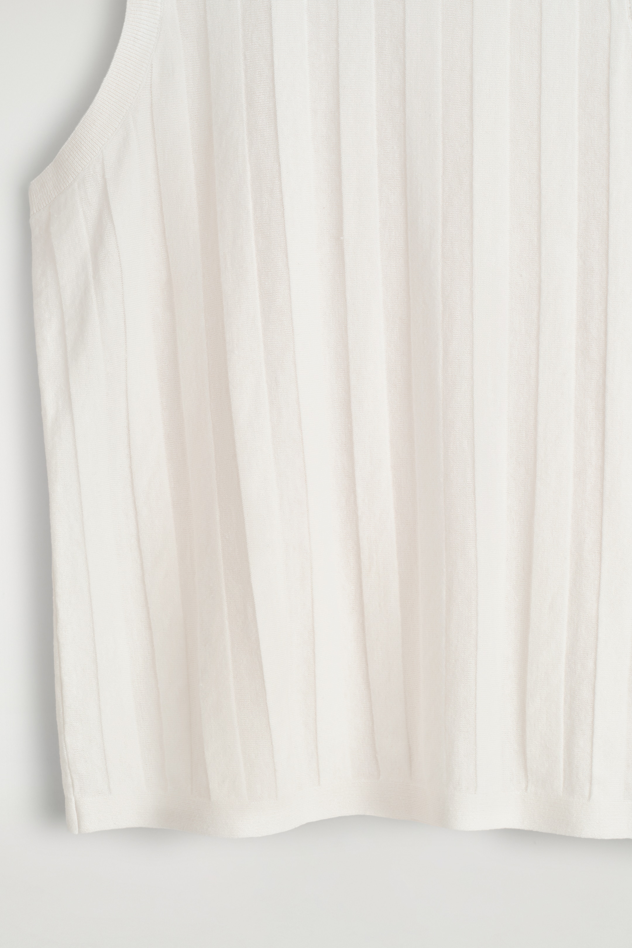 Grösseres Bild ansehen: GESTREIFTES TANKTOP AUS LEINEN - WEISS - HERREN | H&M CH 6