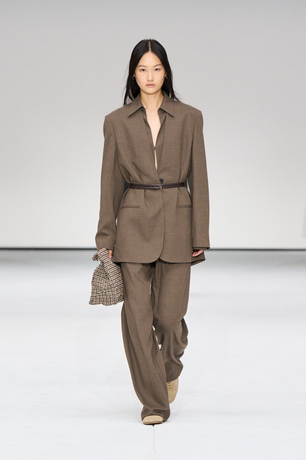 COLLARLESS WOOL-BLEND BLAZER - GRAY | COS