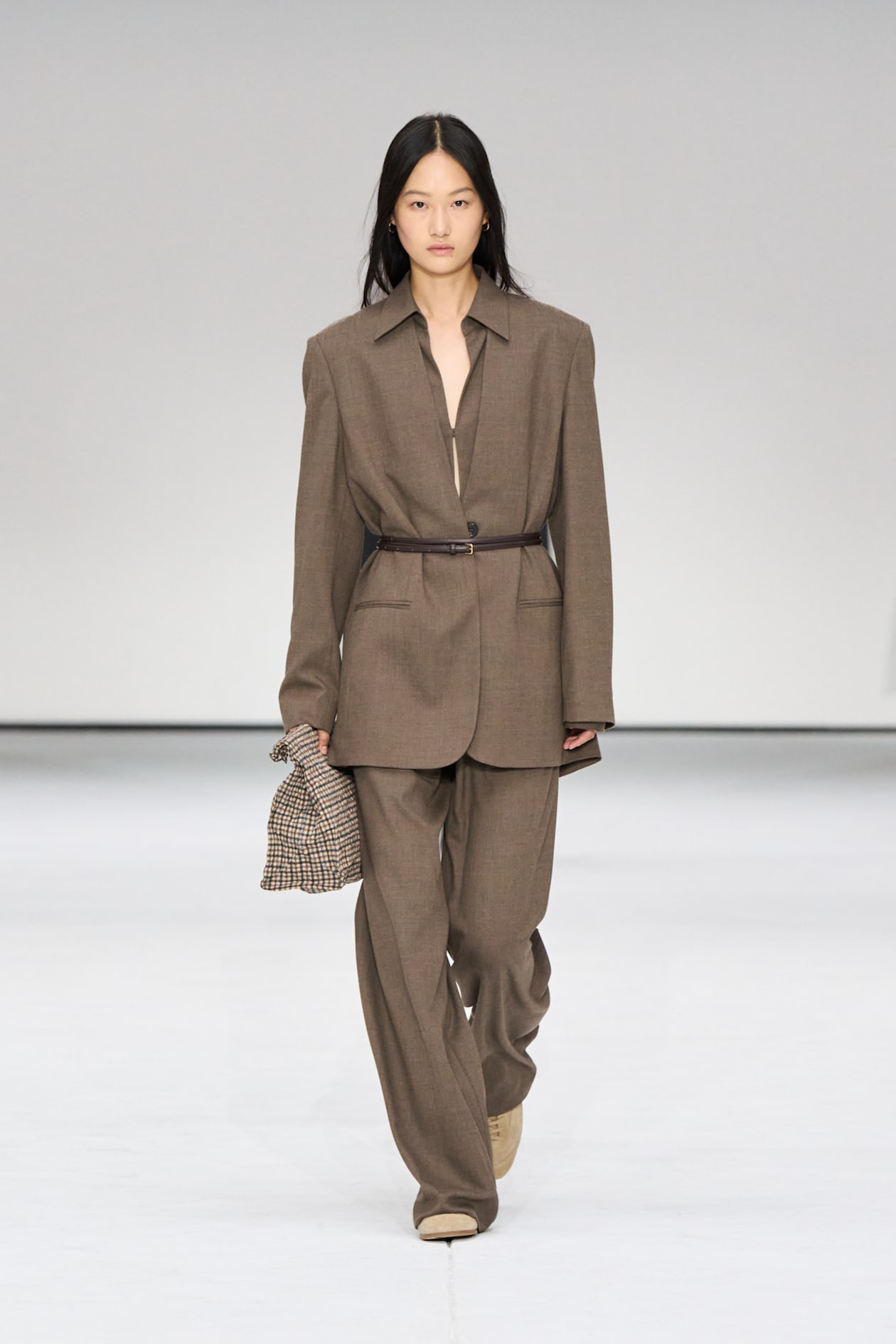 WOOL-BLEND WIDE-LEG PANTS