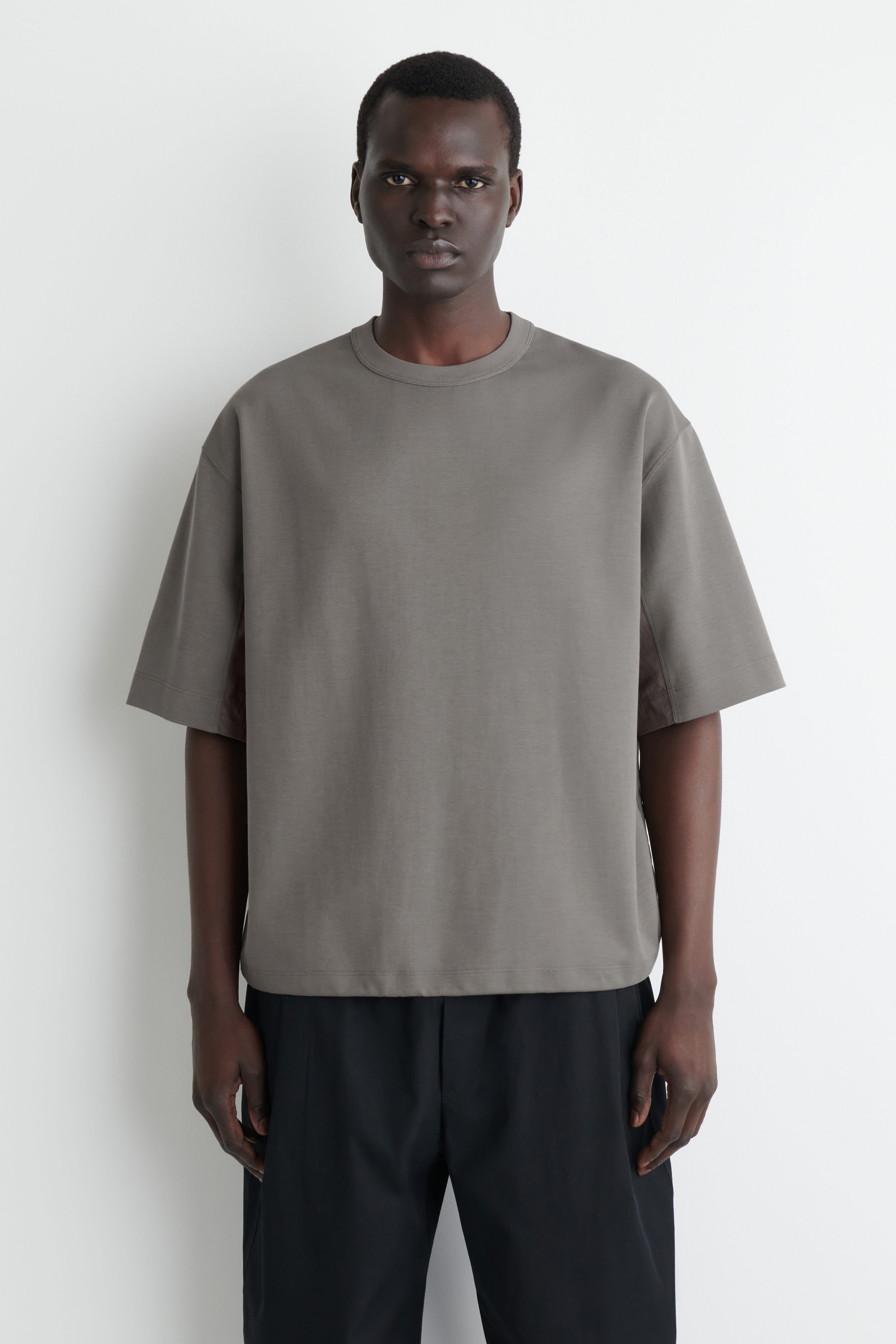 OVERSIZED PANELED DRAWSTRING T-SHIRT - MOLE | COS