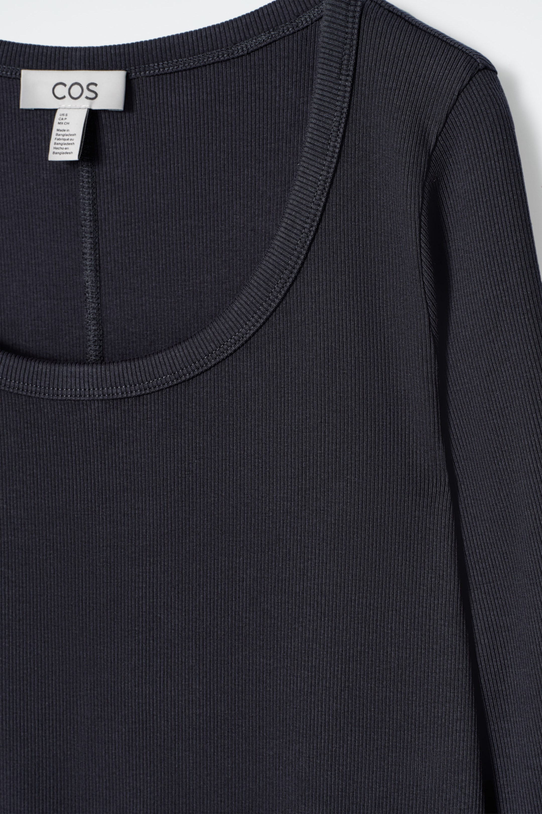 StillMedia/DescriptiveDetail