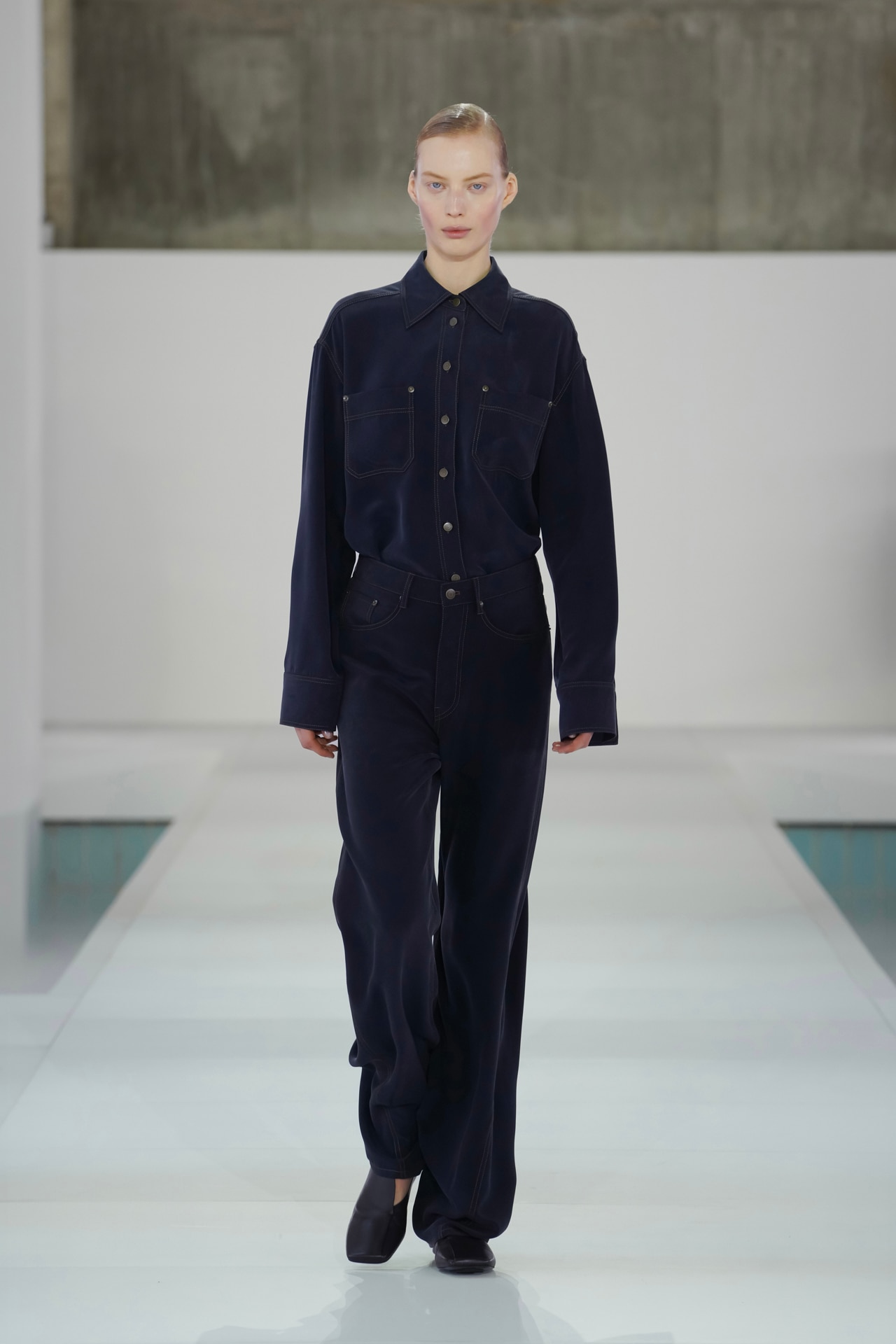DENIM-EFFECT SILK PANTS - INDIGO | COS US