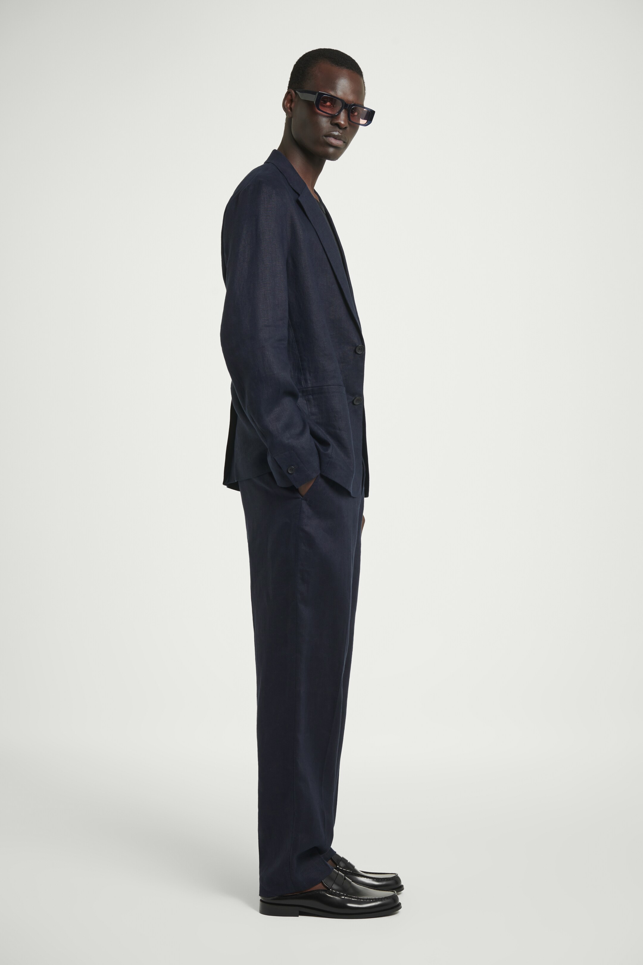 Grösseres Bild ansehen: SABOTS AUS LEDER - SCHWARZ - HERREN | H&M CH 3