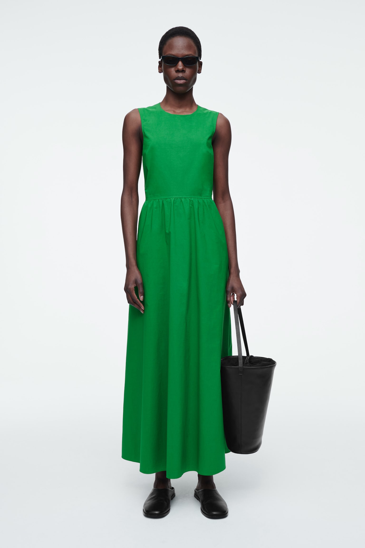 ROBE LONGUE À DOS OUVERT EN COTON - VERT/JAUNE BEURRE/BRUN FONCÉ