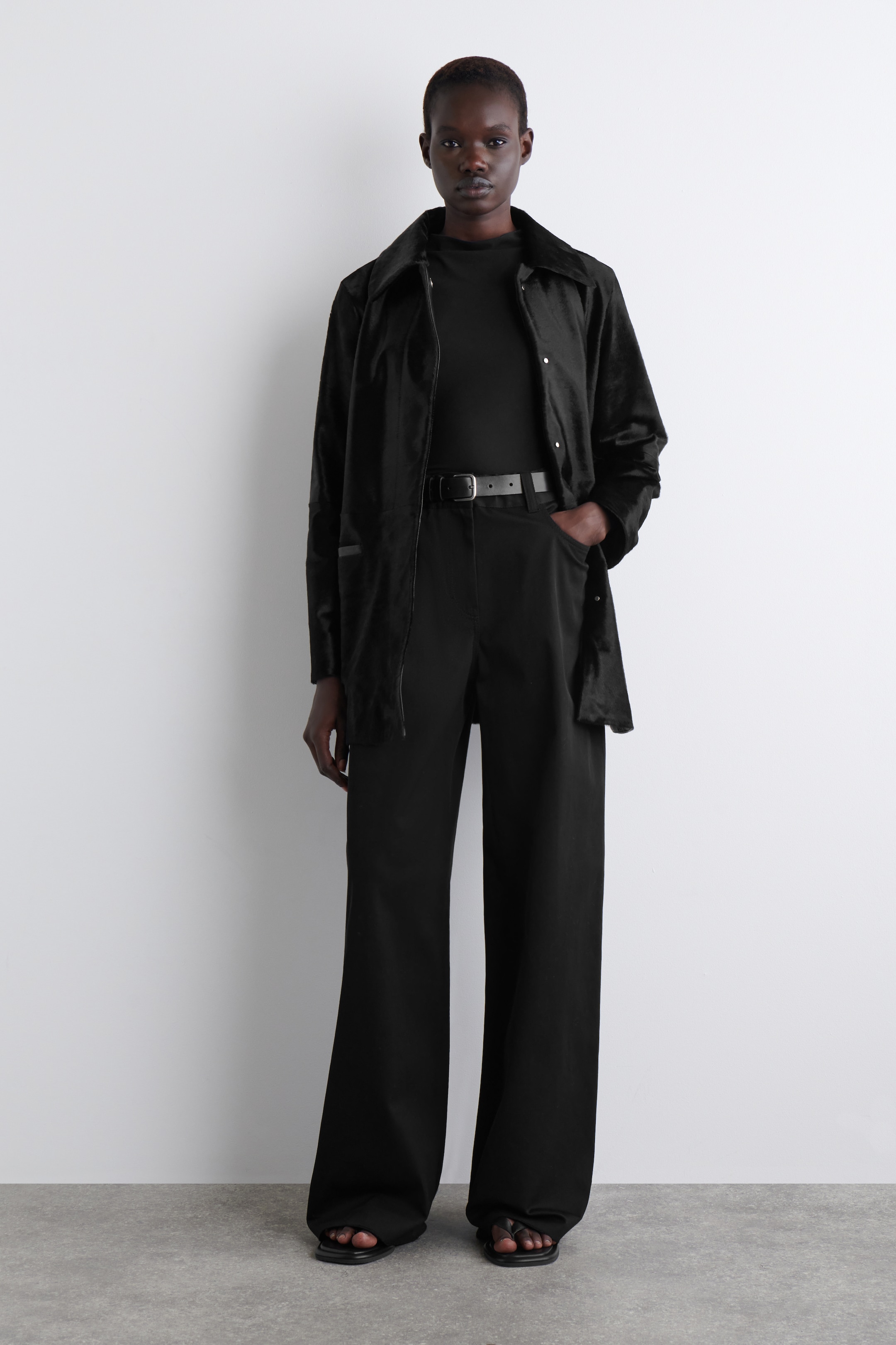 Ingrandisci l'immagine: WIDE-LEG COTTON TROUSERS - BLACK - DONNA | H&M CH 1