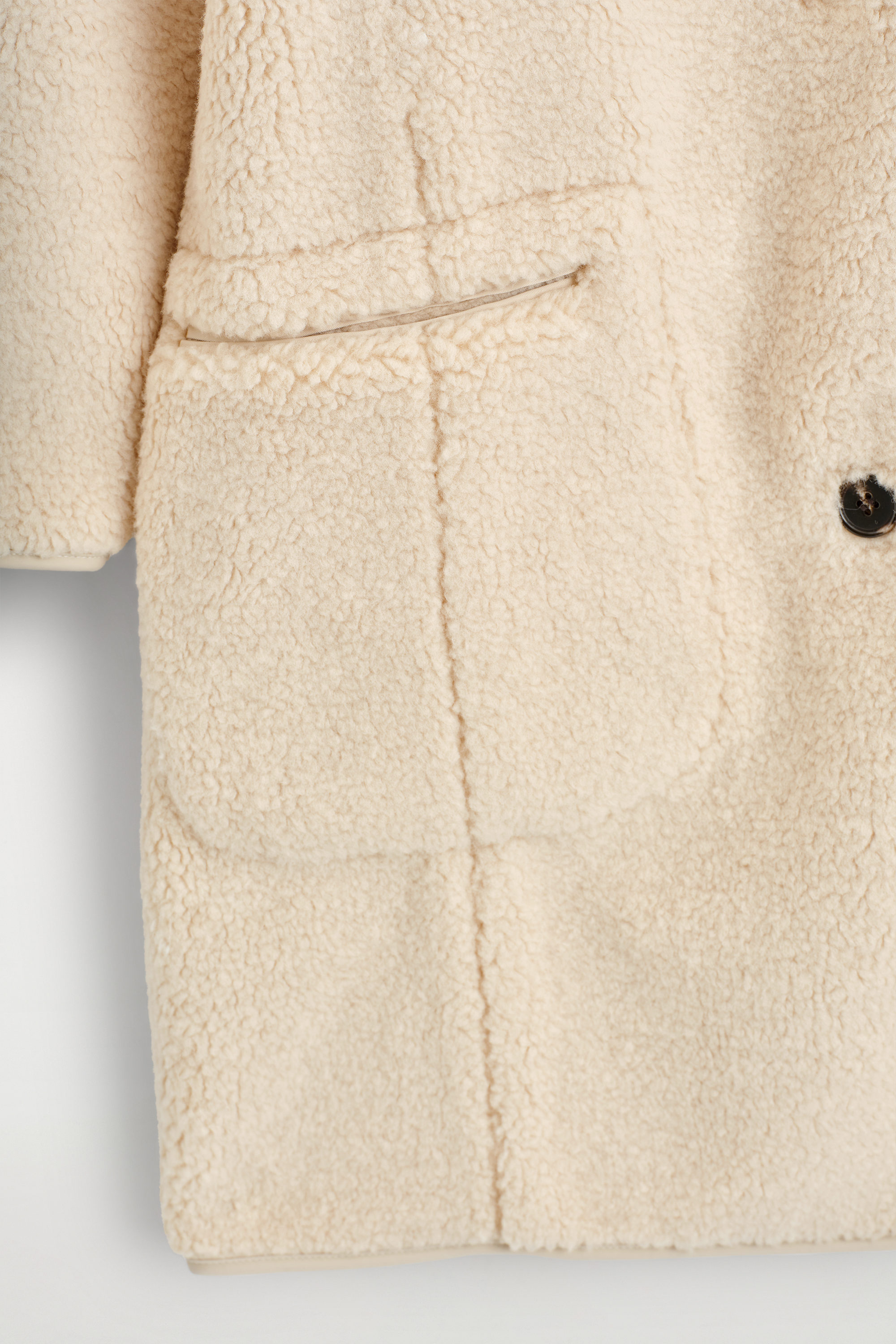 LONGLINE TEDDY JACKET - ECRU | COS