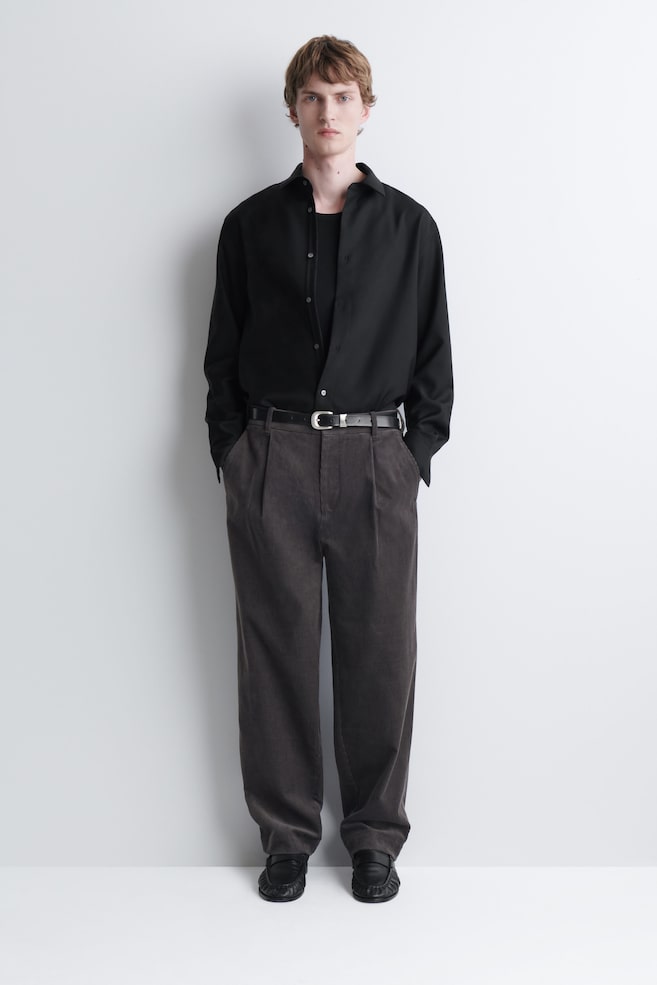 CORDUROY RELAXED-FIT TAPERED PANTS — DARK GRAY