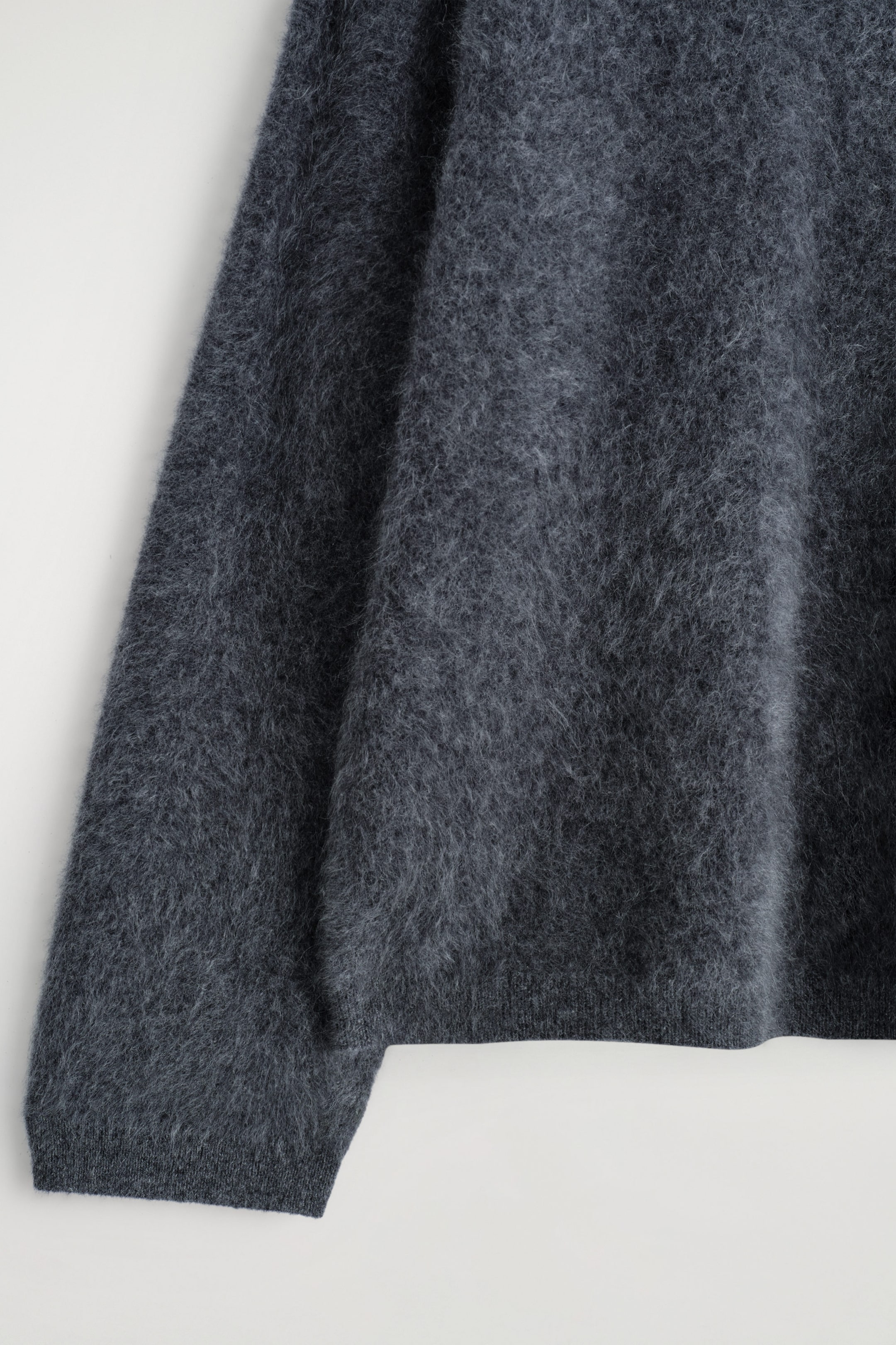BRUSHED-CASHMERE CREW-NECK JUMPER