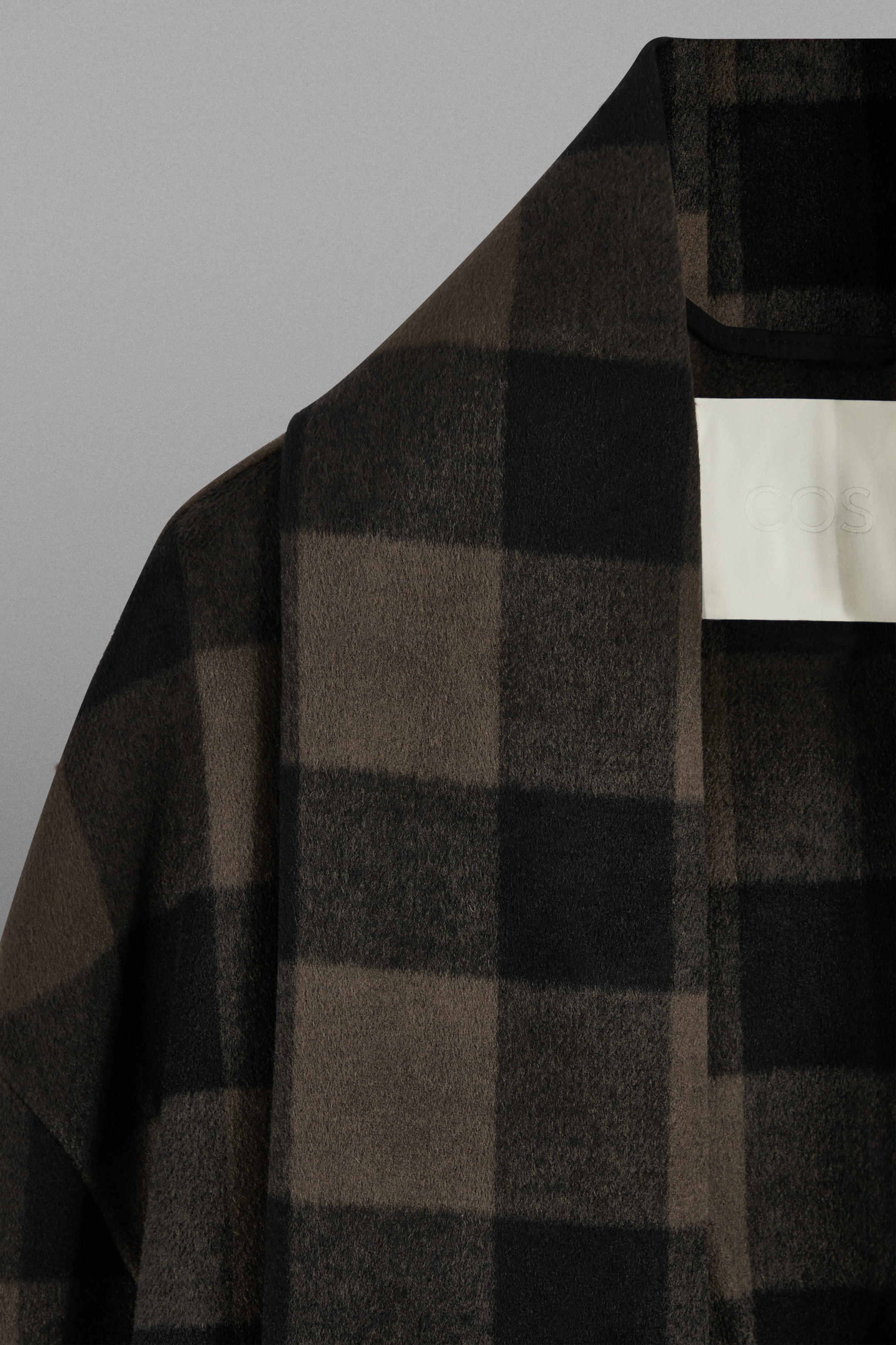 StillMedia/DescriptiveDetail