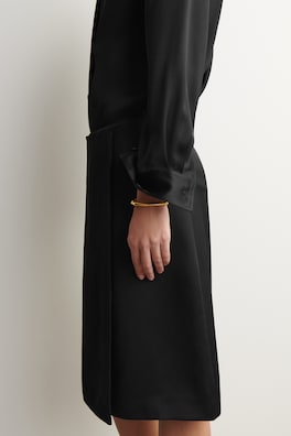 SCULPTED BANGLE — GOLD 1