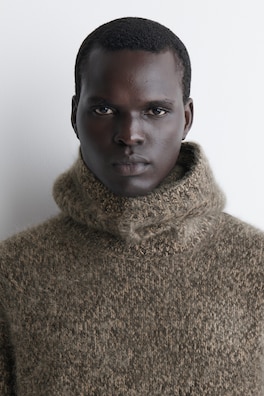 BRUSHED PURE CASHMERE BALACLAVA — MOCHA MÉLANGE 2