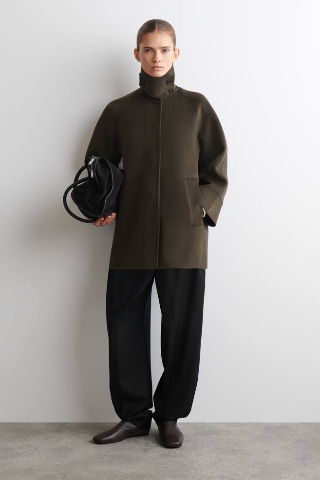 FUNNEL-NECK DOUBLE-FACED WOOL SHORT COAT - BROWN - 1