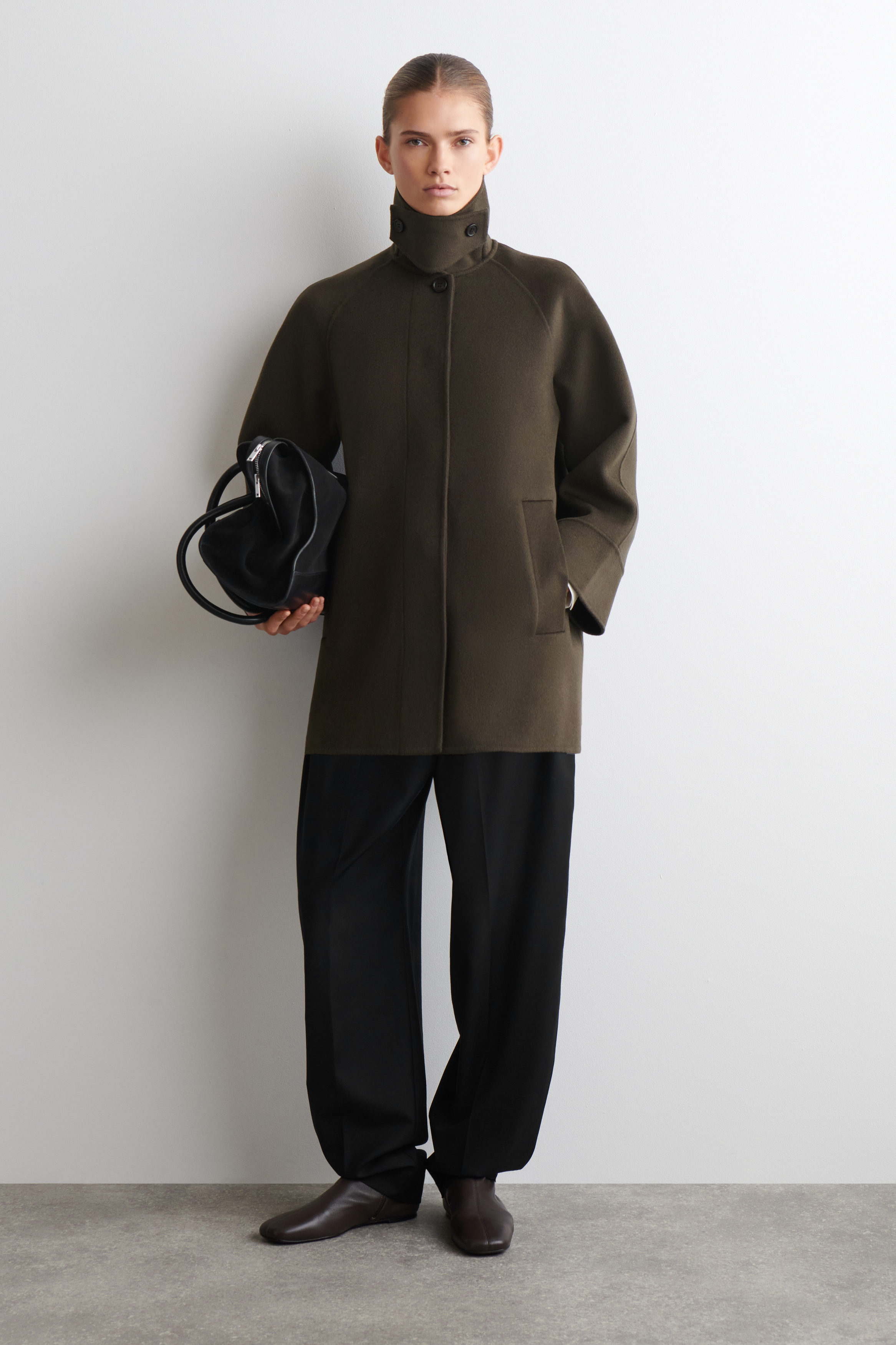 MOCK-NECK DOUBLE-FACED WOOL SHORT COAT - BROWN | COS US