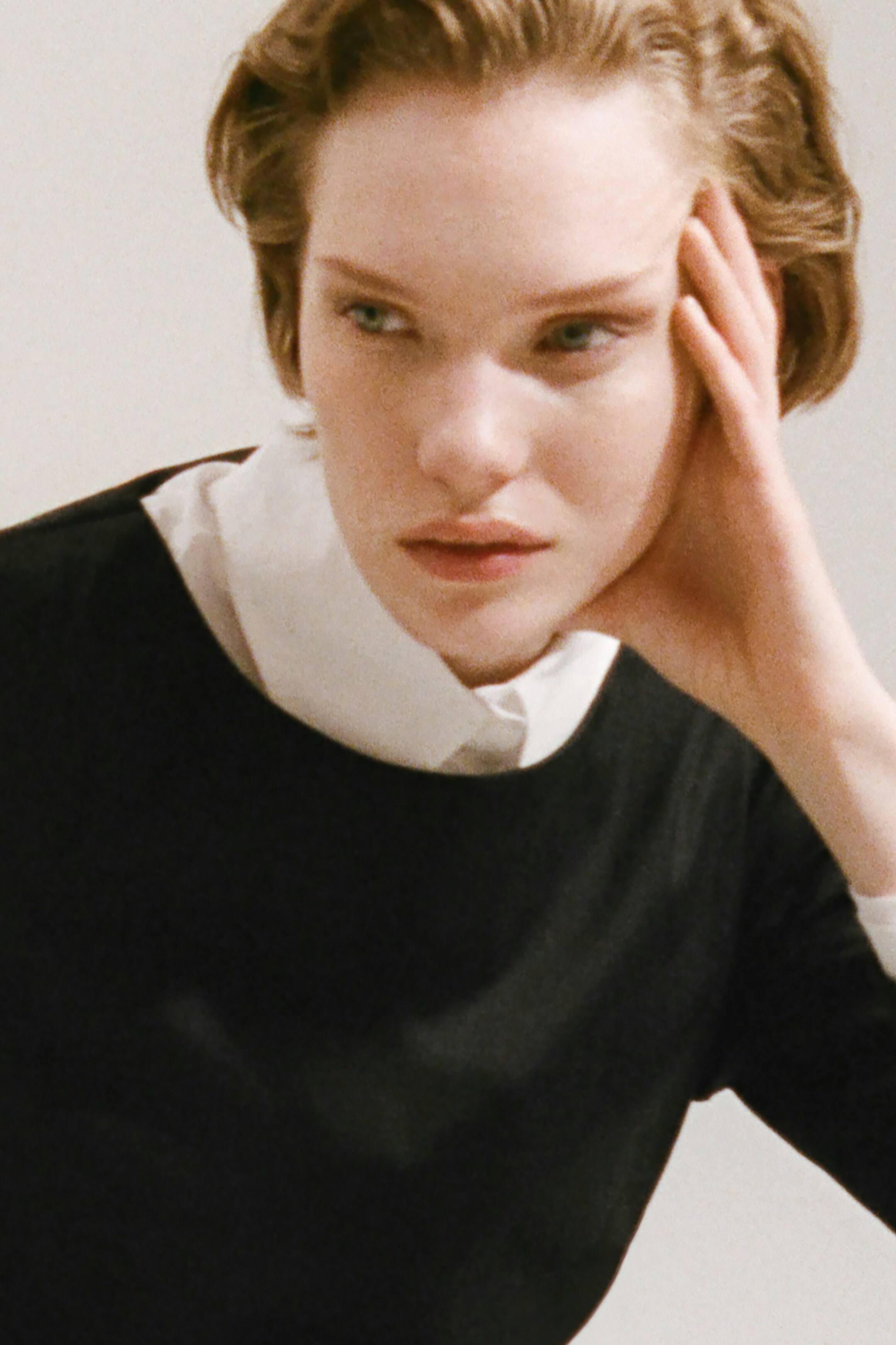 Größeres Bild anzeigen: LANGARMSHIRT AUS BAUMWOLLE - SCHWARZ - Ladies | H&M AT 9